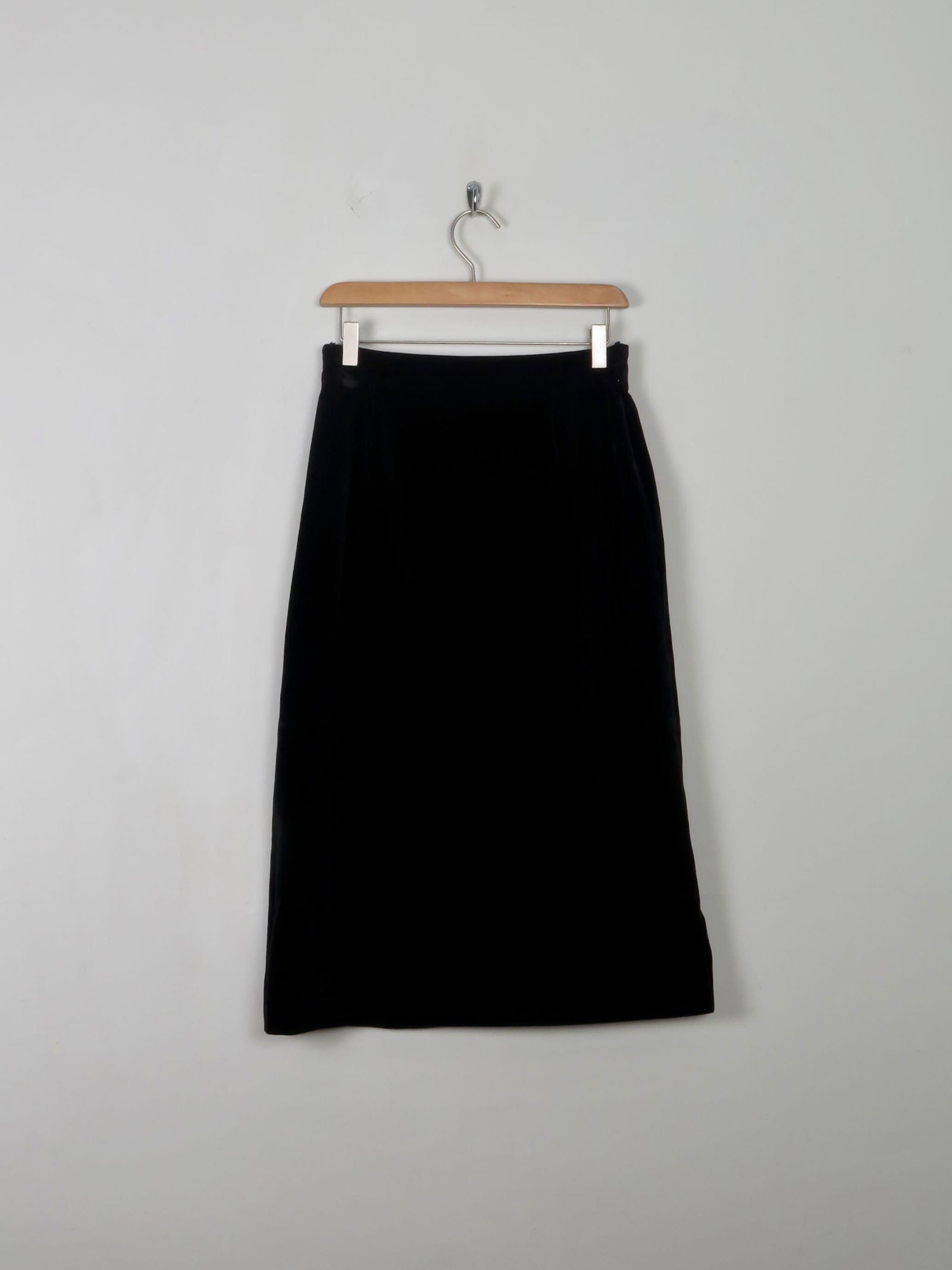 Black Velvet Vintage Pencil Skirt 27 S