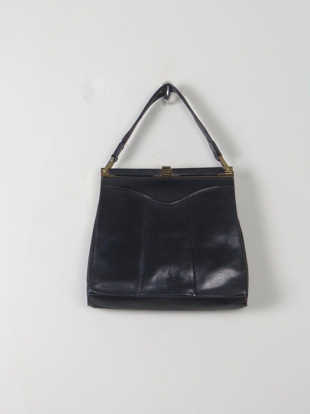 Vintage 1940s Navy Leather Handbag - The Harlequin