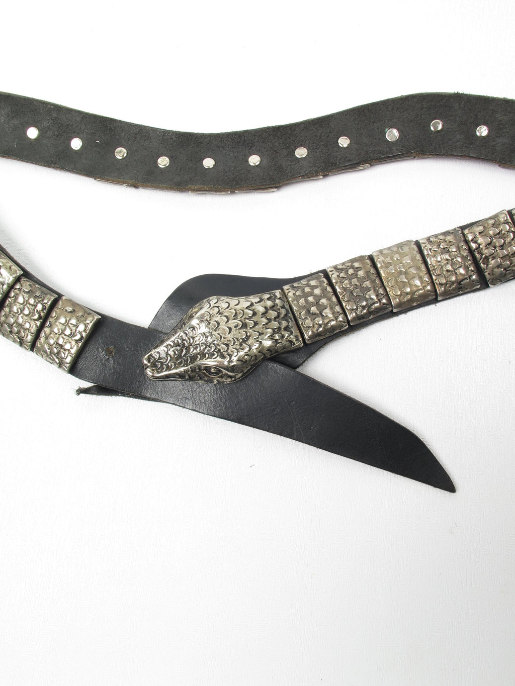 Leather & Metal Vintage Snake Belt M - The Harlequin
