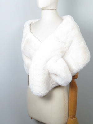 Vintage Style Faux Fur Wrap Shawl New