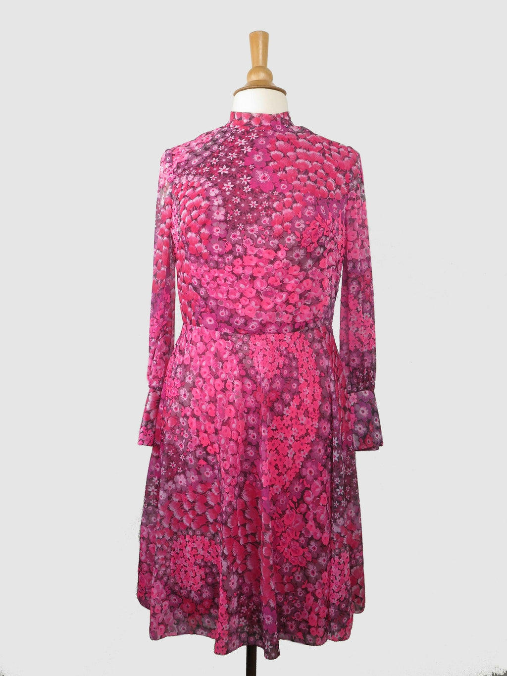 1960s Pink Vintage Dress With Floral Pattern 10/12 - The Harlequin