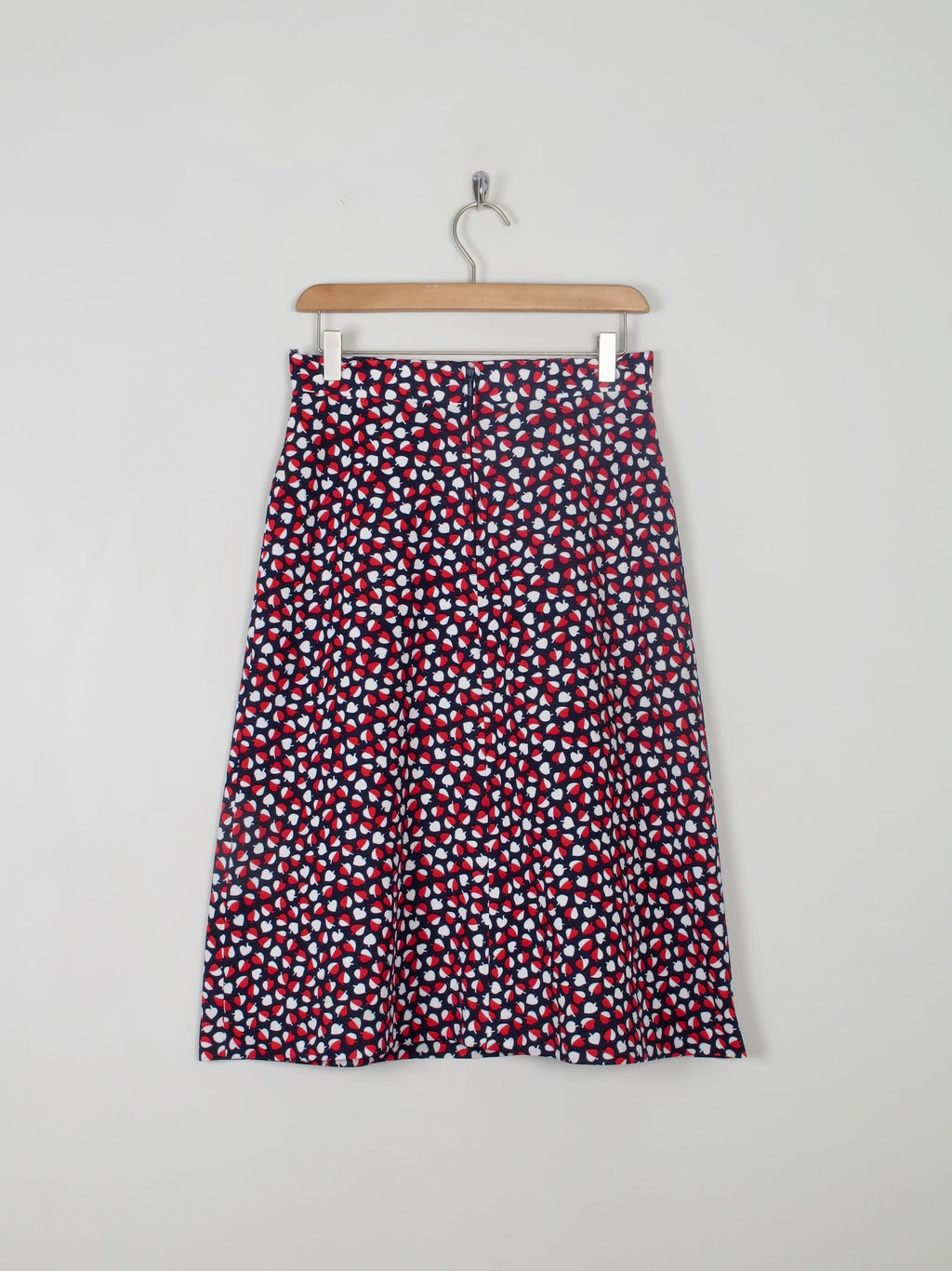 1970s Printed A-line Skirt Red & Navy 28 W/10 - The Harlequin