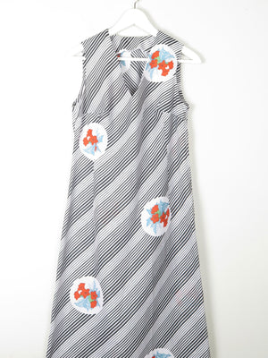 1970s Vintage Printed Maxi Dress S 8/10 - The Harlequin