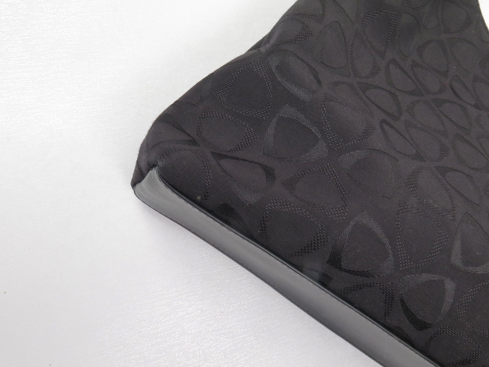 1990s Vintage Black Liz Claiborne Fabric Embossed Shoulder Bag - The Harlequin