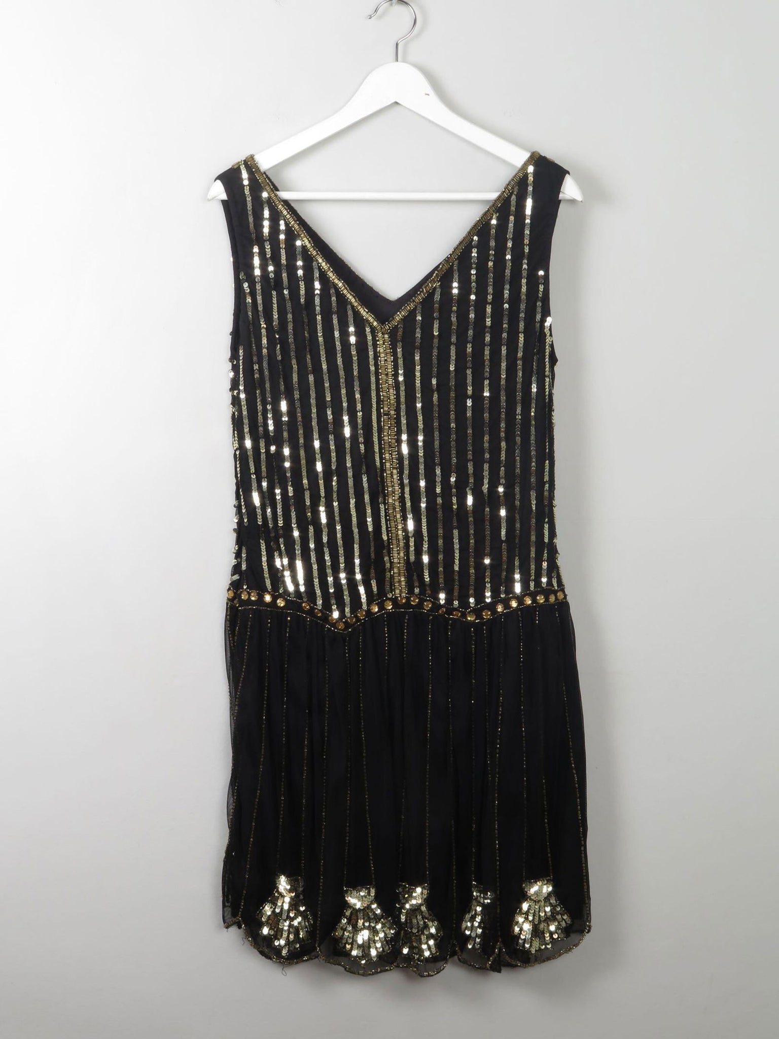 Black & Gold Vintage Style 1920’s  Flapper Dress 12 - The Harlequin