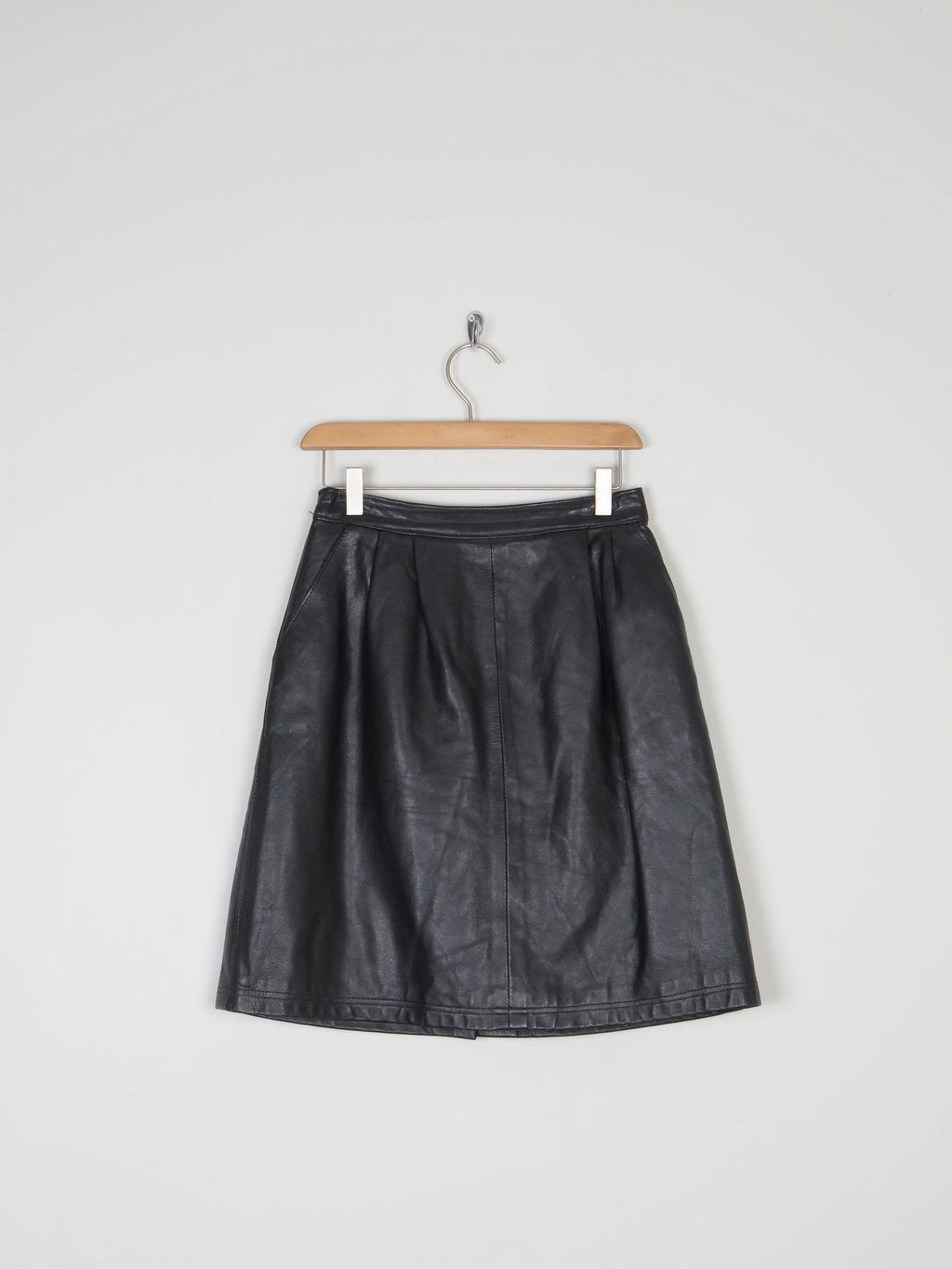Black Leather Short Vintage Skirt 26" 6/8 - The Harlequin