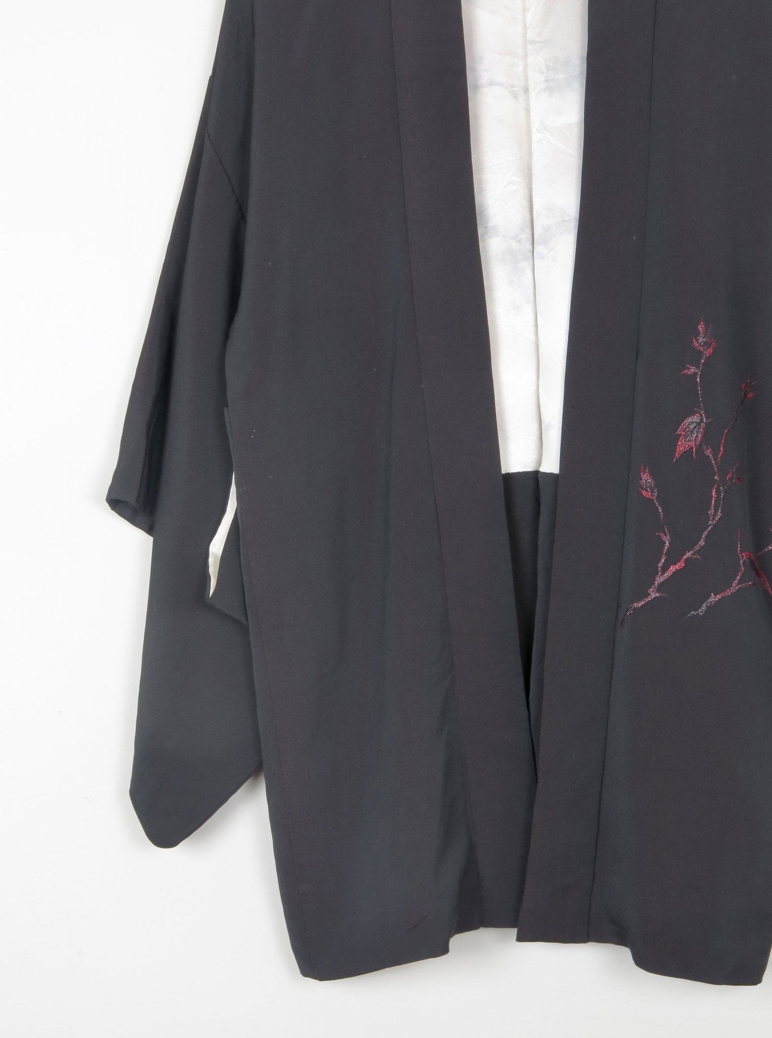 Black Vintage Kimono With Red Motifs S/M - The Harlequin
