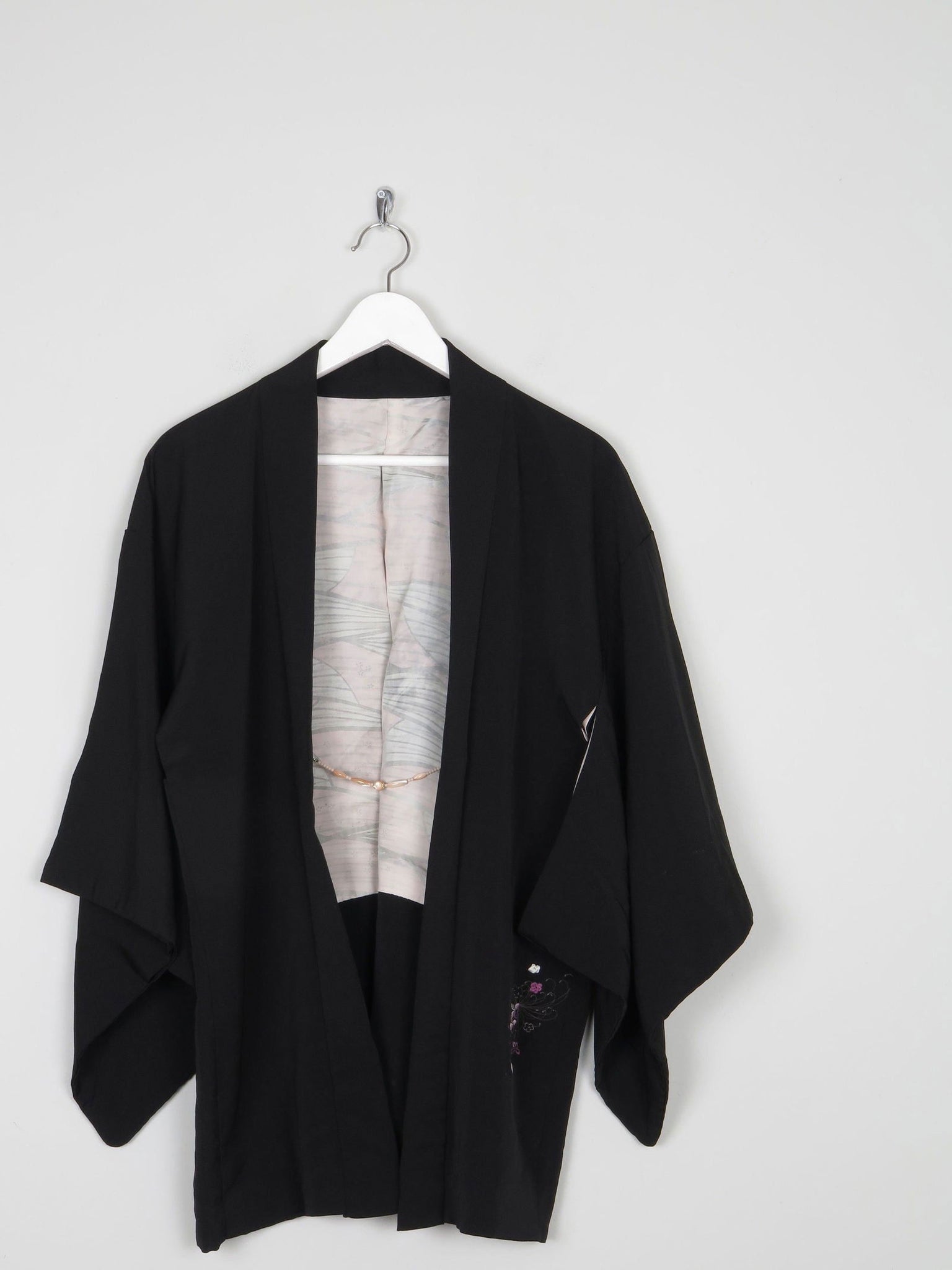 Black Wool Vintage Kimono With Floral Pattern S/M - The Harlequin