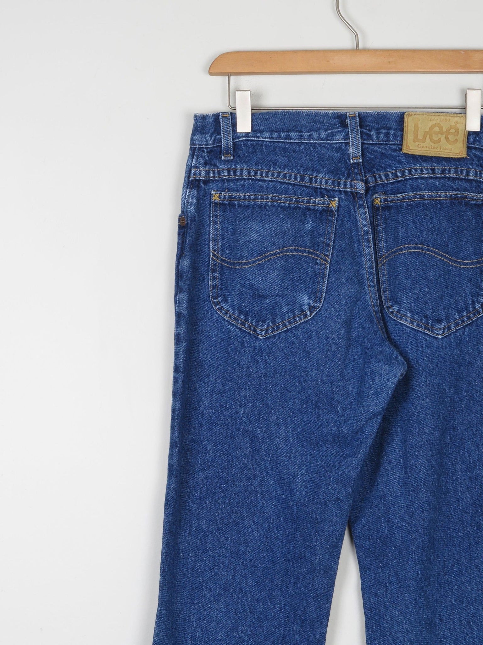 Blue Vintage Lee Jeans 31W - The Harlequin