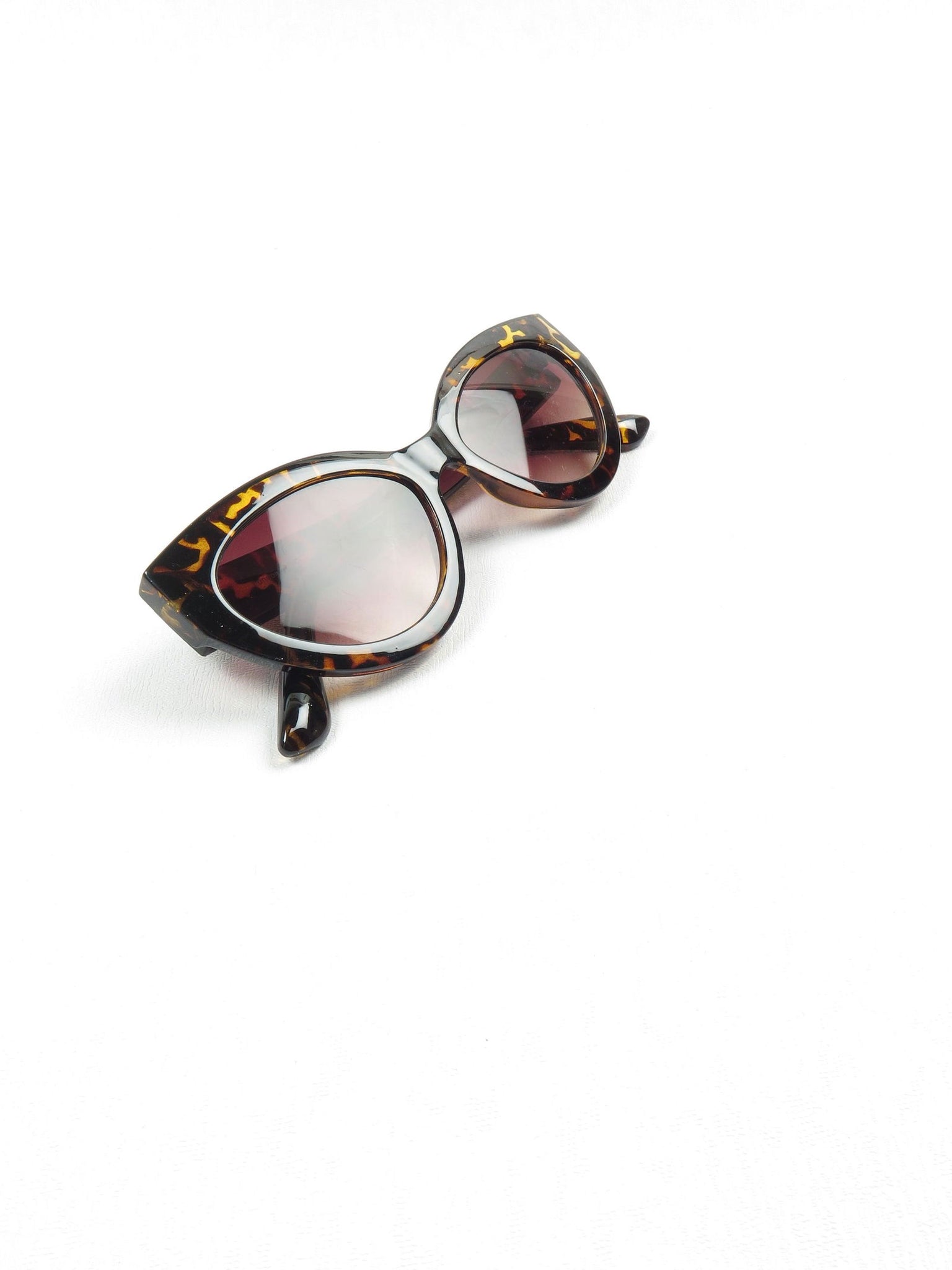 Cat Eye Angled Sunglasses - The Harlequin