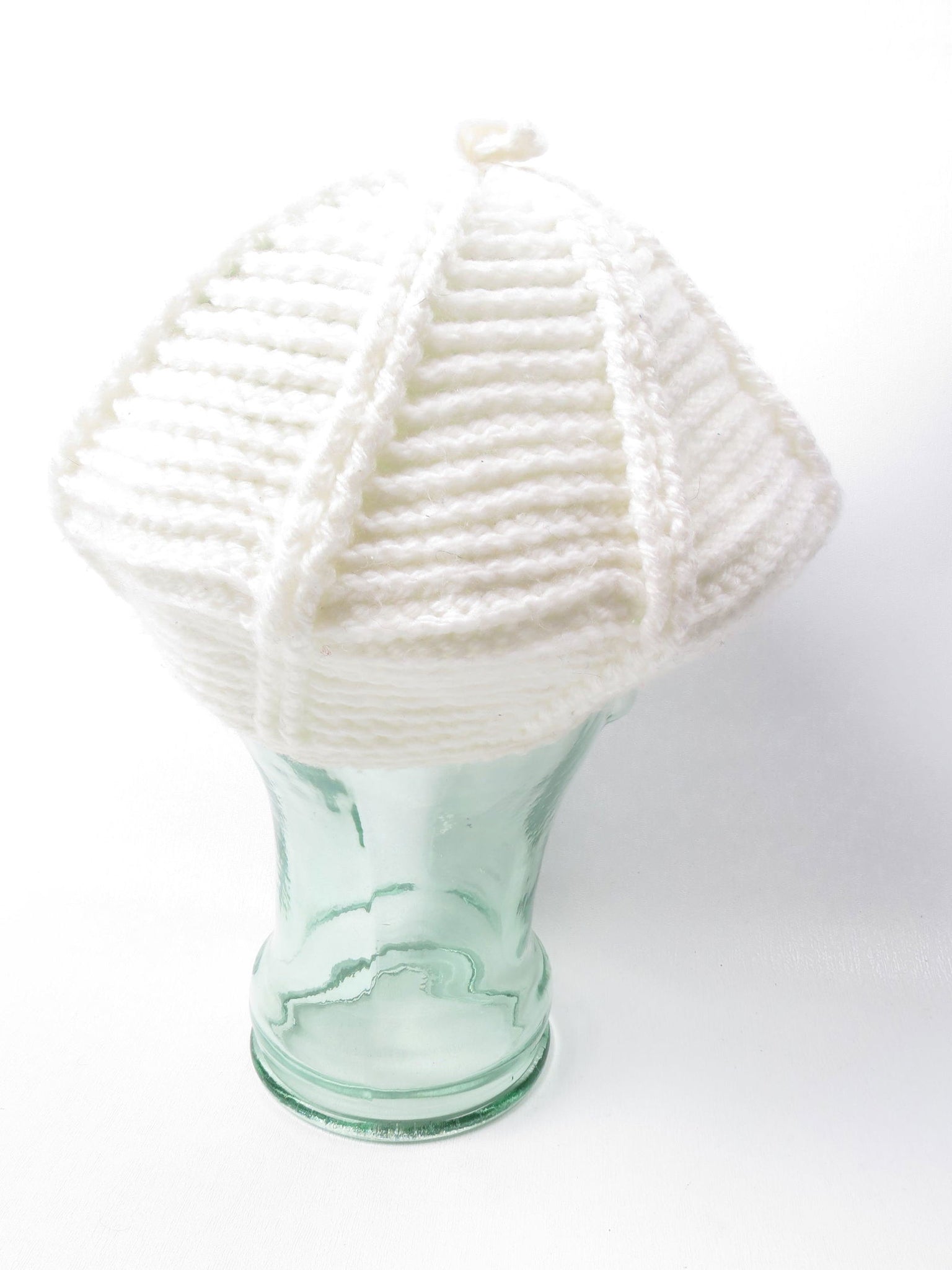 Cream Beret Vintage Knitted Crochet S/M - The Harlequin
