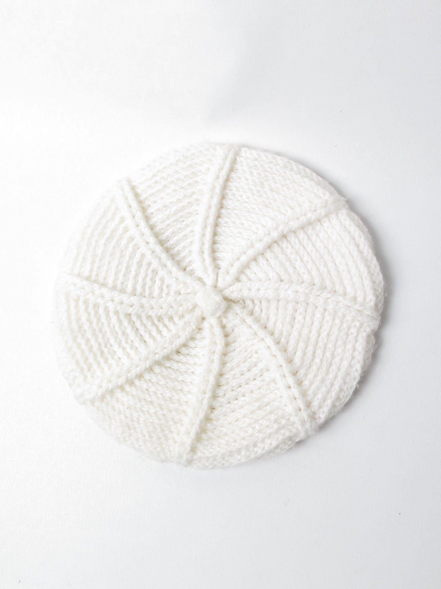 Cream Beret Vintage Knitted Crochet S/M - The Harlequin