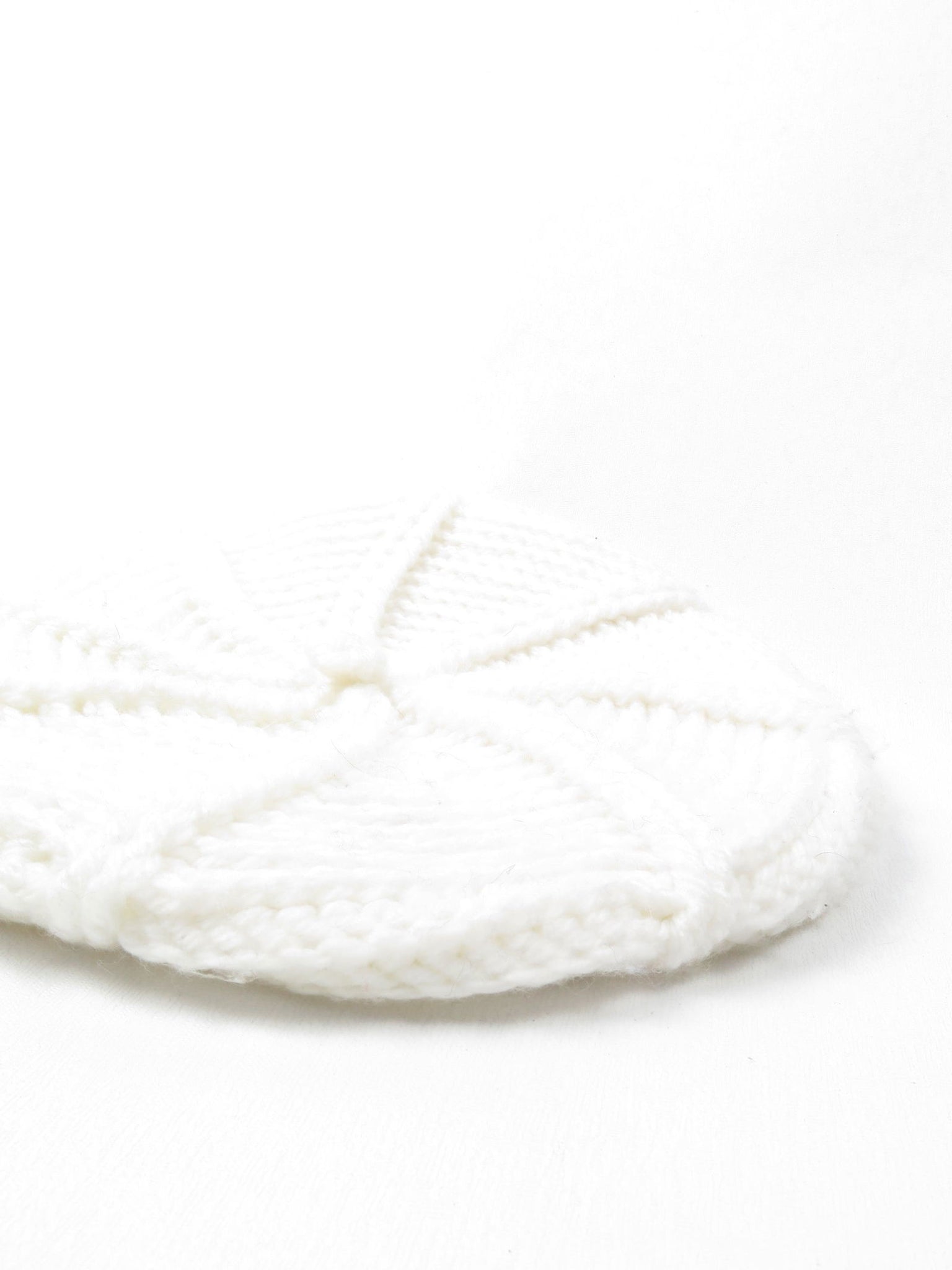Cream Beret Vintage Knitted Crochet S/M - The Harlequin