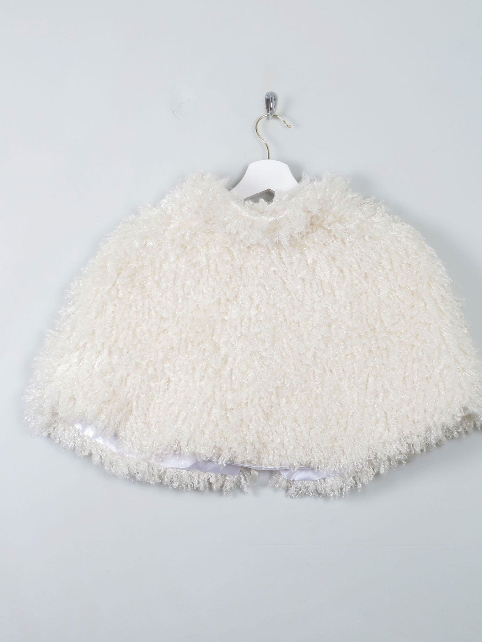 Cream Vintage Faux Fur Shawl Cape One Size - The Harlequin