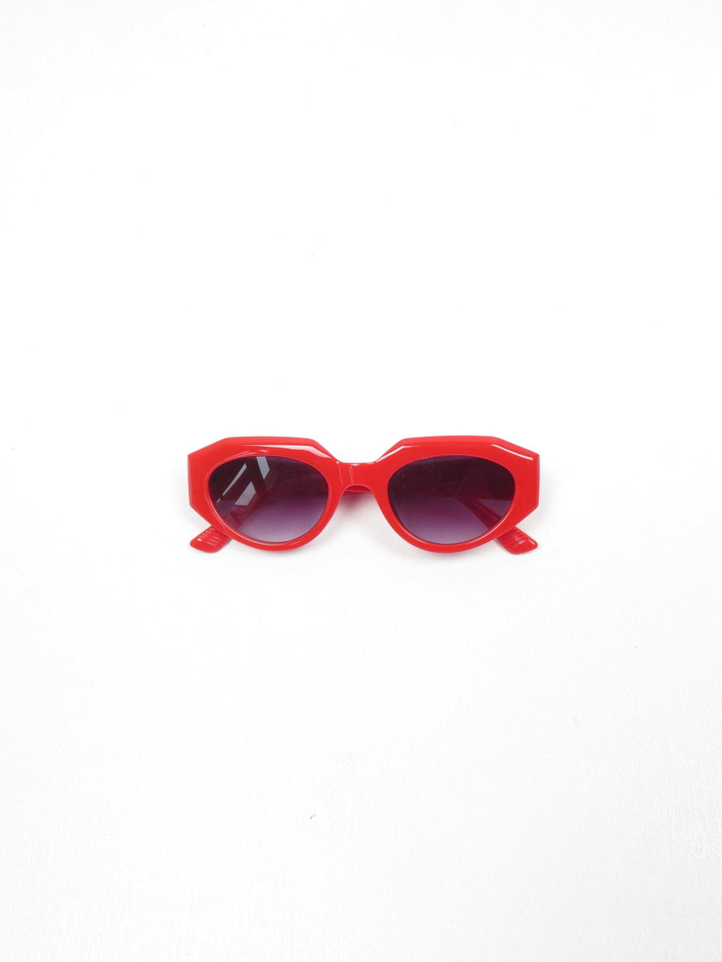 Edgy All Day Vintage Style Sunglasses - The Harlequin