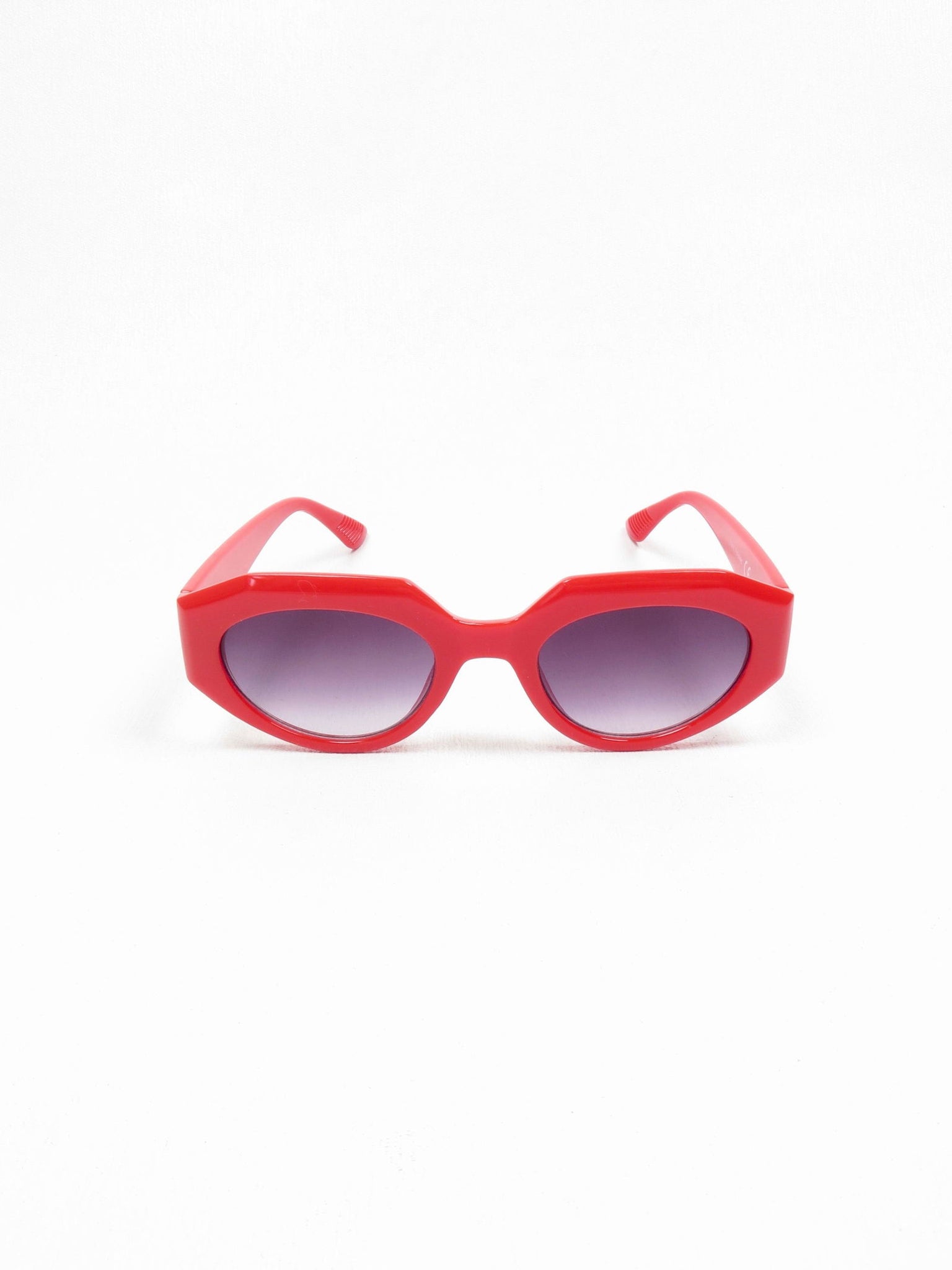 Edgy All Day Vintage Style Sunglasses - The Harlequin
