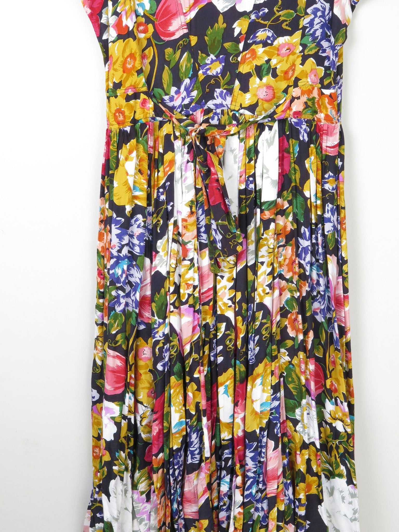 Floral Vintage Long Dress 10/12 - The Harlequin