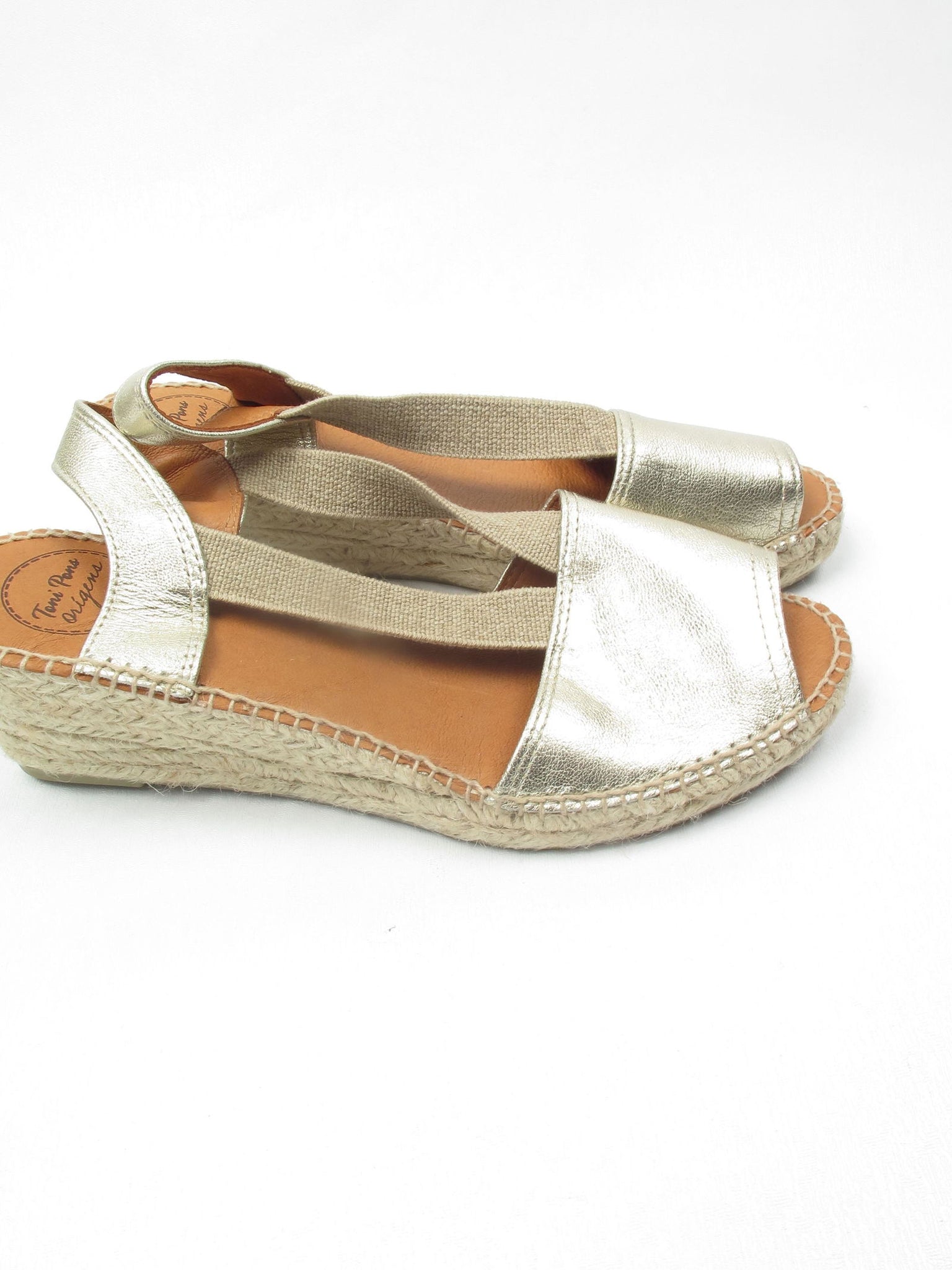 Gold Vintage Style Espadrilles 41/8 - The Harlequin