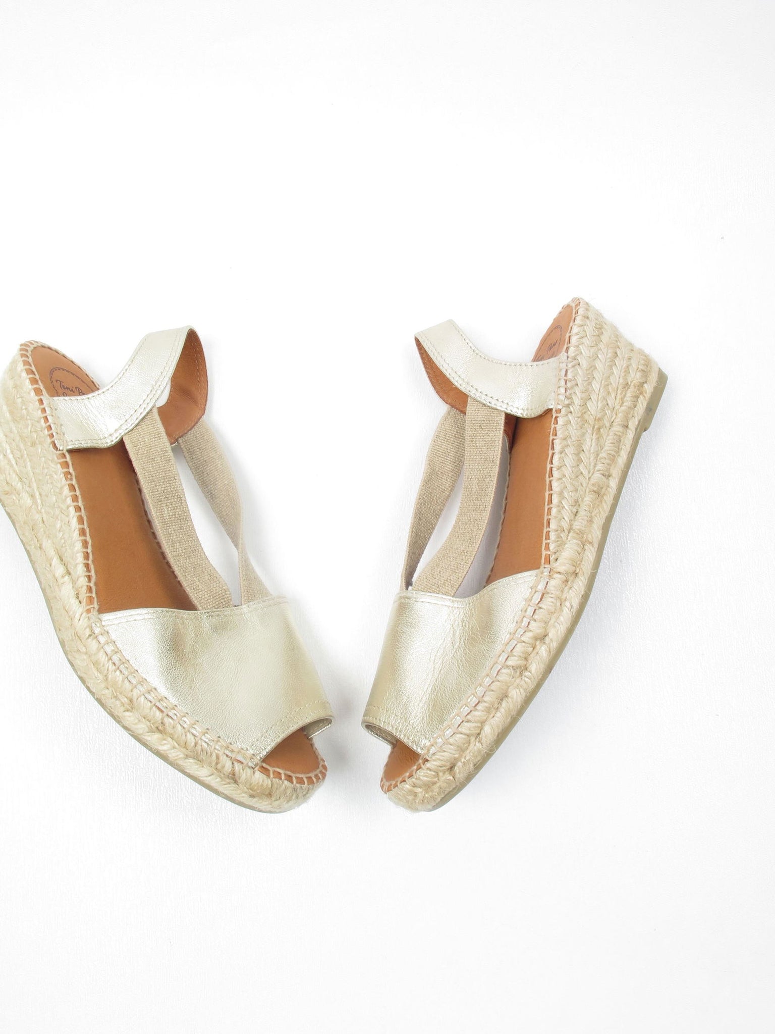 Gold Vintage Style Espadrilles 41/8 - The Harlequin