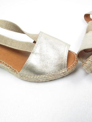 Gold Vintage Style Espadrilles 41/8 - The Harlequin
