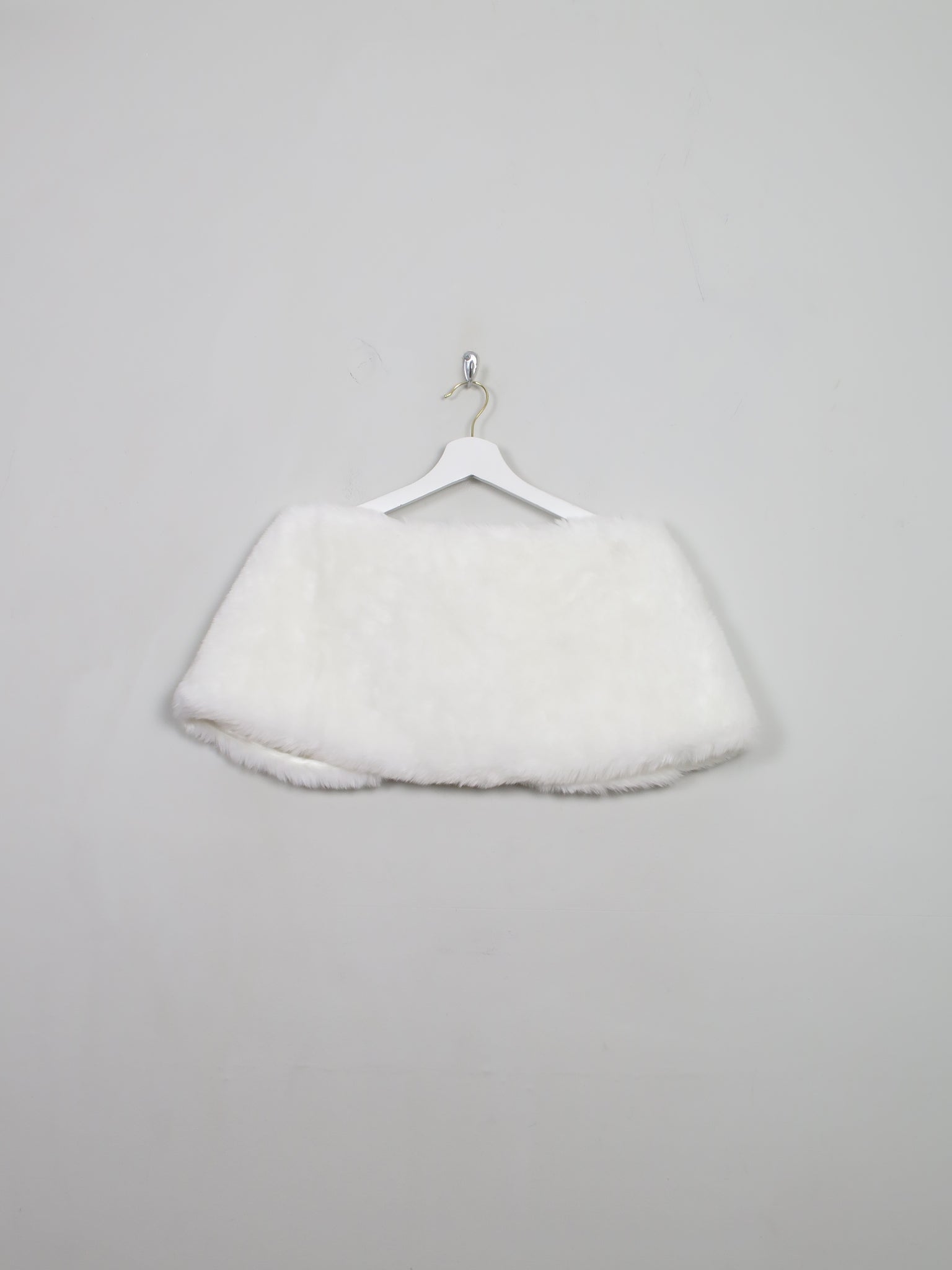 Women's New Ivory Faux Fur Wrap Cape - The Harlequin