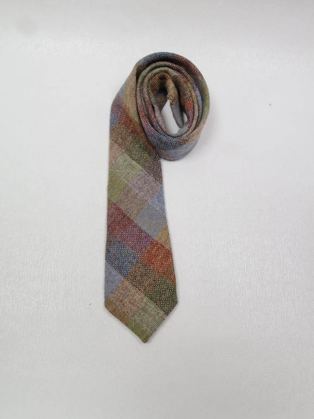 Vintage Tweed Tie Kevin and Howlin - The Harlequin