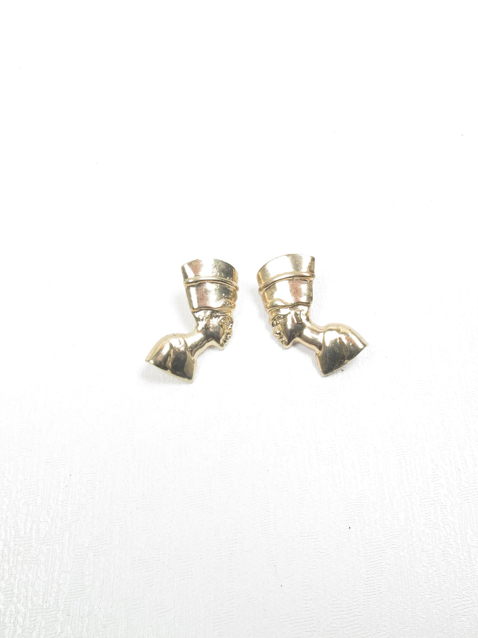 Women's Vintage Gold Metal Egyptian Queen Earrings