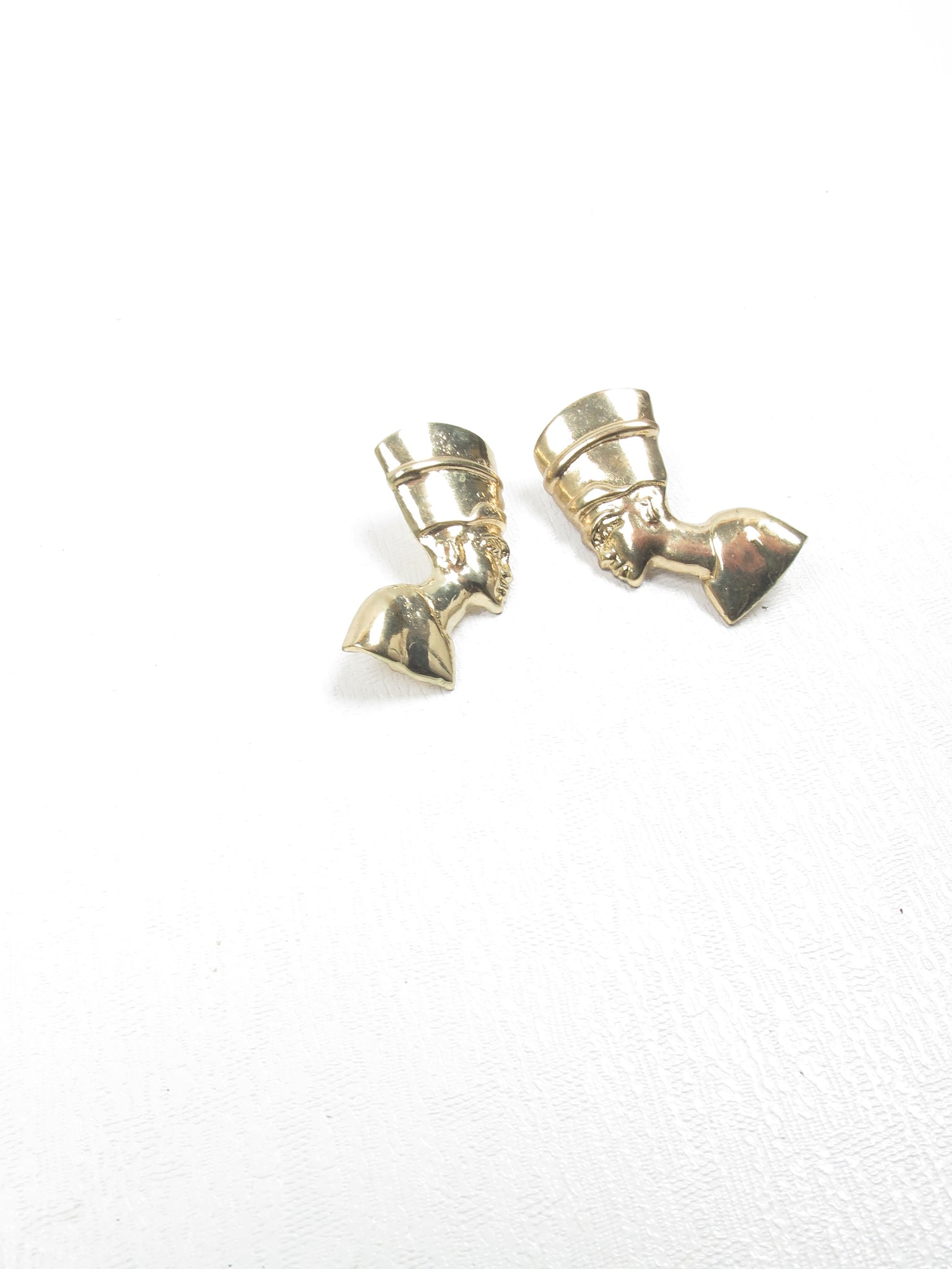 Women's Vintage Gold Metal Egyptian Queen Earrings