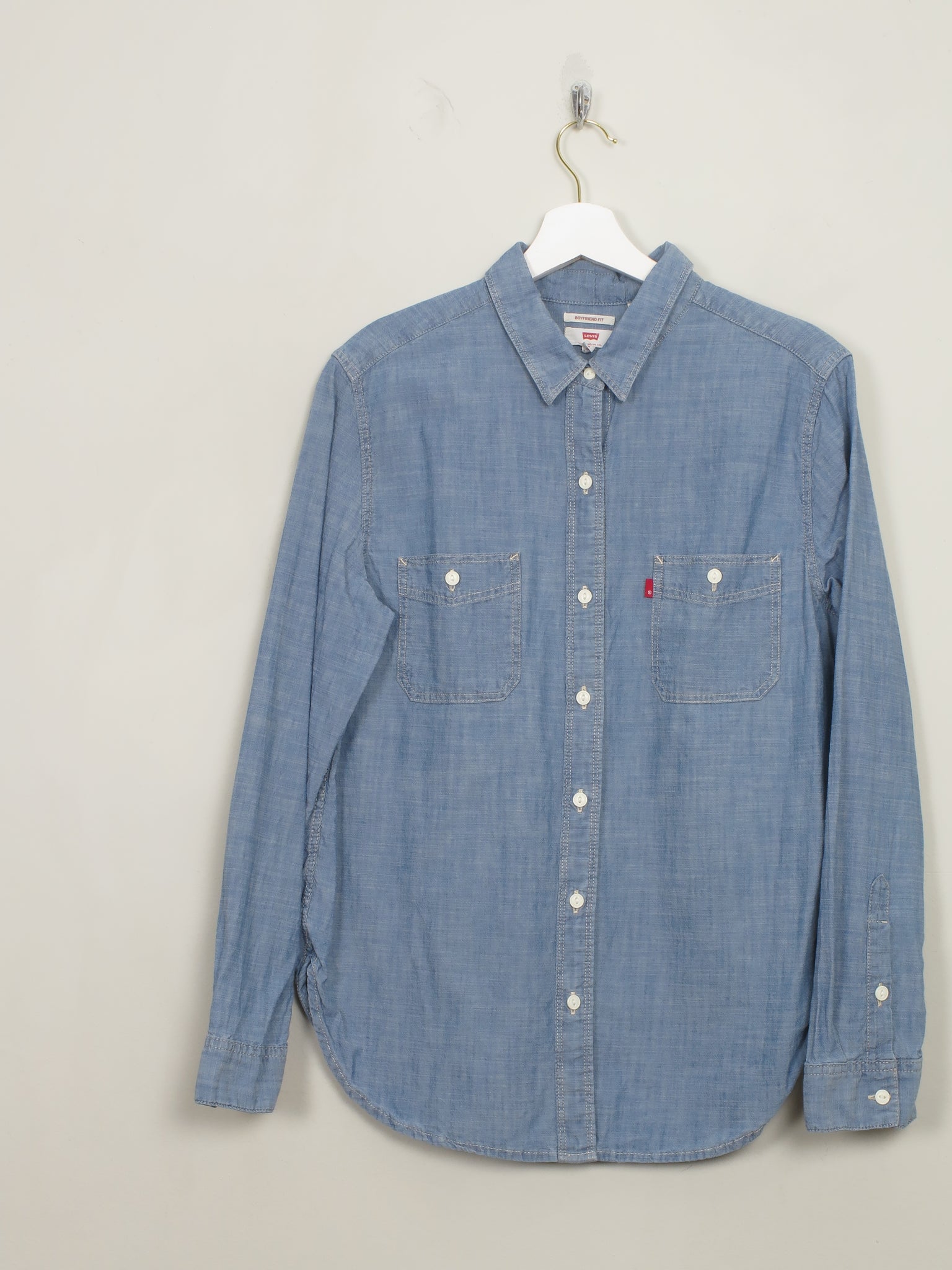 Vintage Women's Levis Denim Shirt M