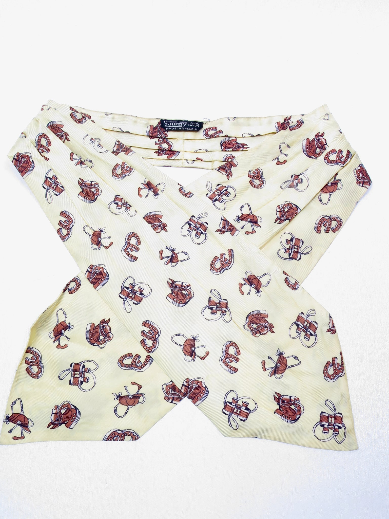 Men's Vintage Equestrian Style Cravat