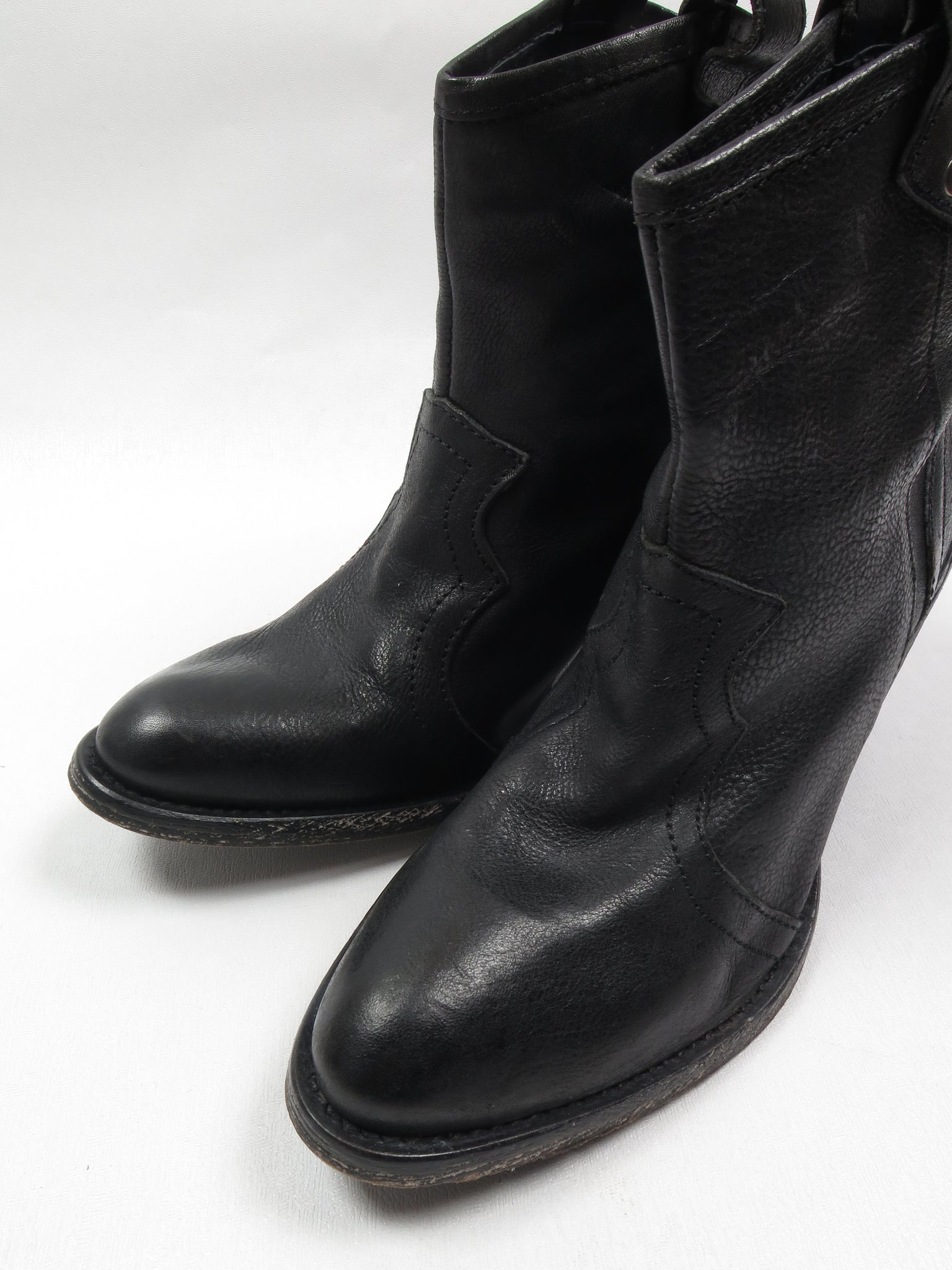 Vintage Cowboy Style Carvella Boots 37/4 - The Harlequin