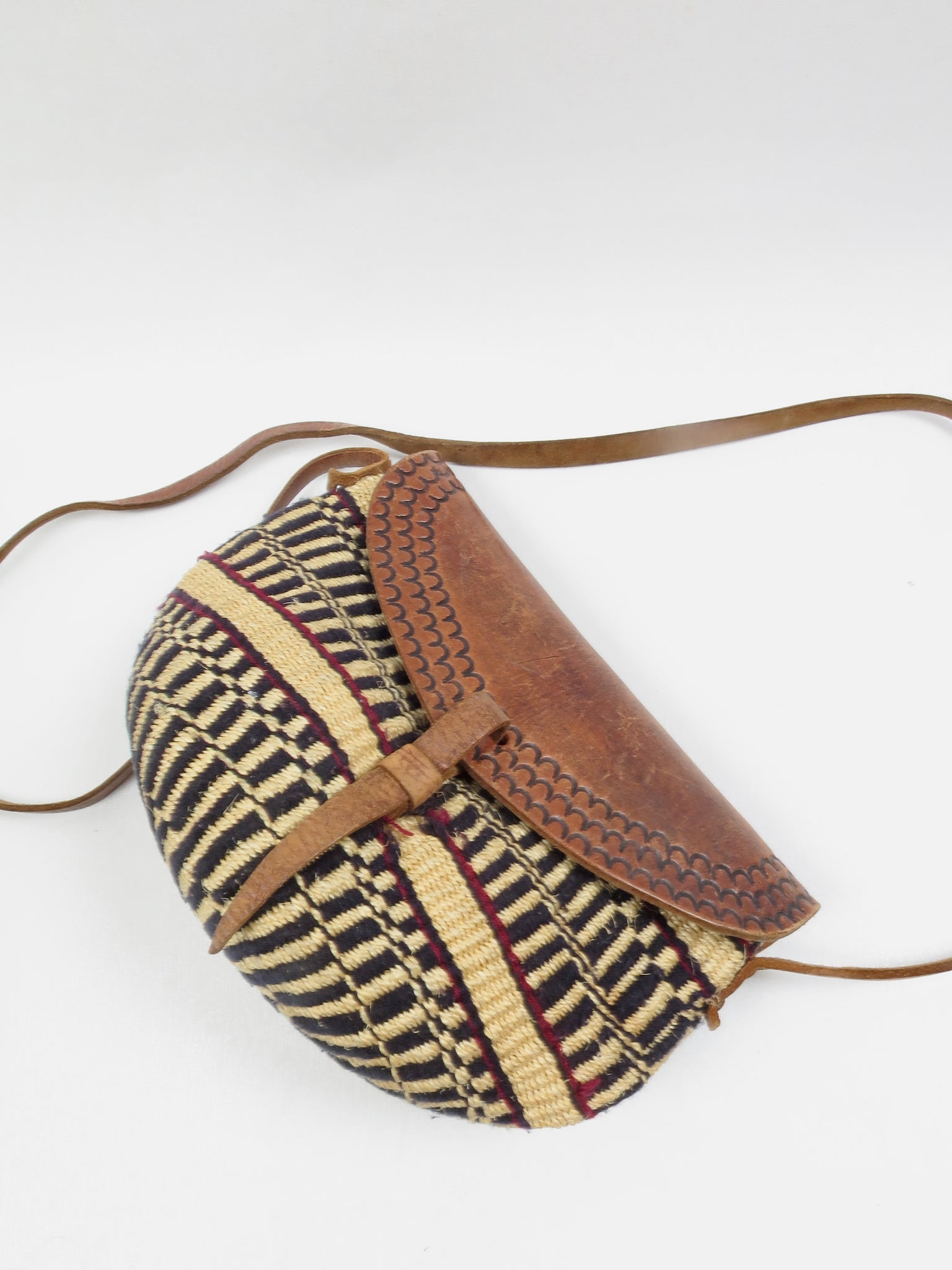 Women's Vintage Small Woven Bag - The Harlequin