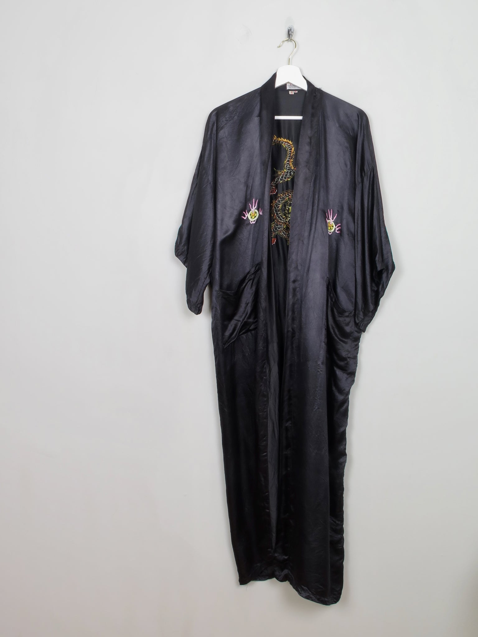 Vintage Black Silk Embroidered Kimono Dressing Gown S-L - The Harlequin