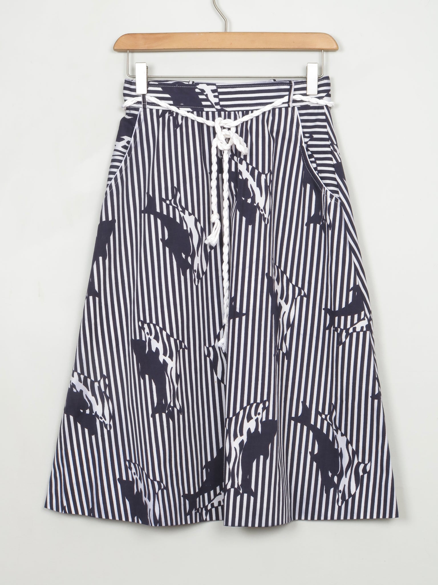 Vintage Dolphin Print Navy Skirt XS - The Harlequin