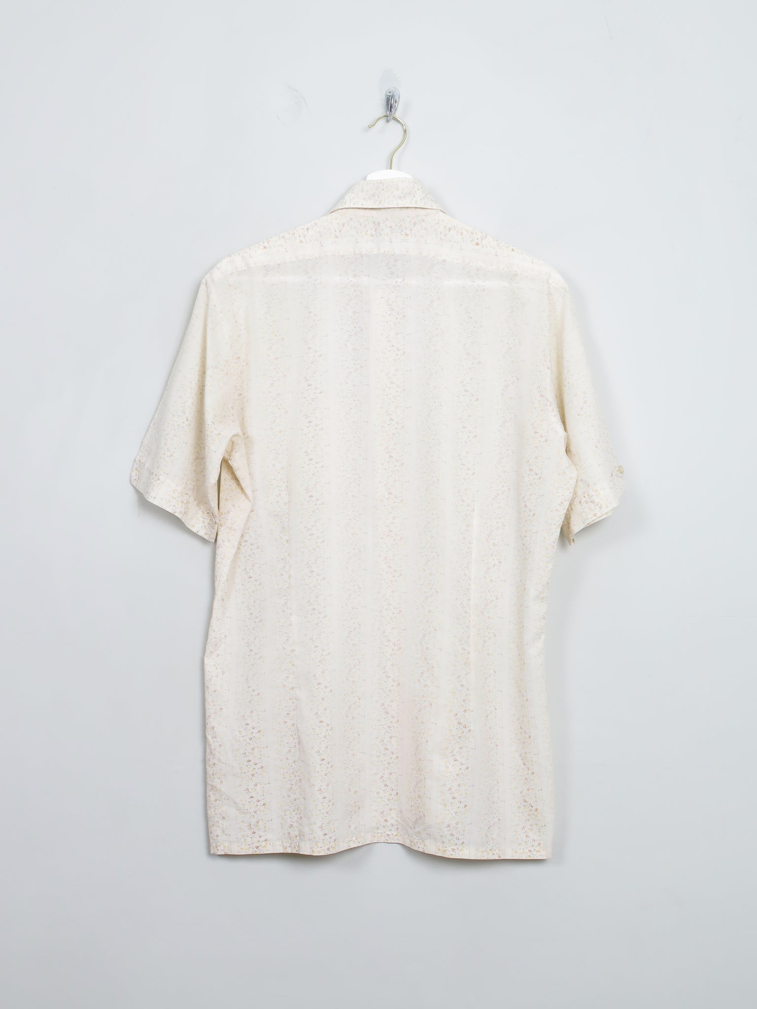 Men's Vintage 1970s Cream Floral Short Sleeved Shirt S/M