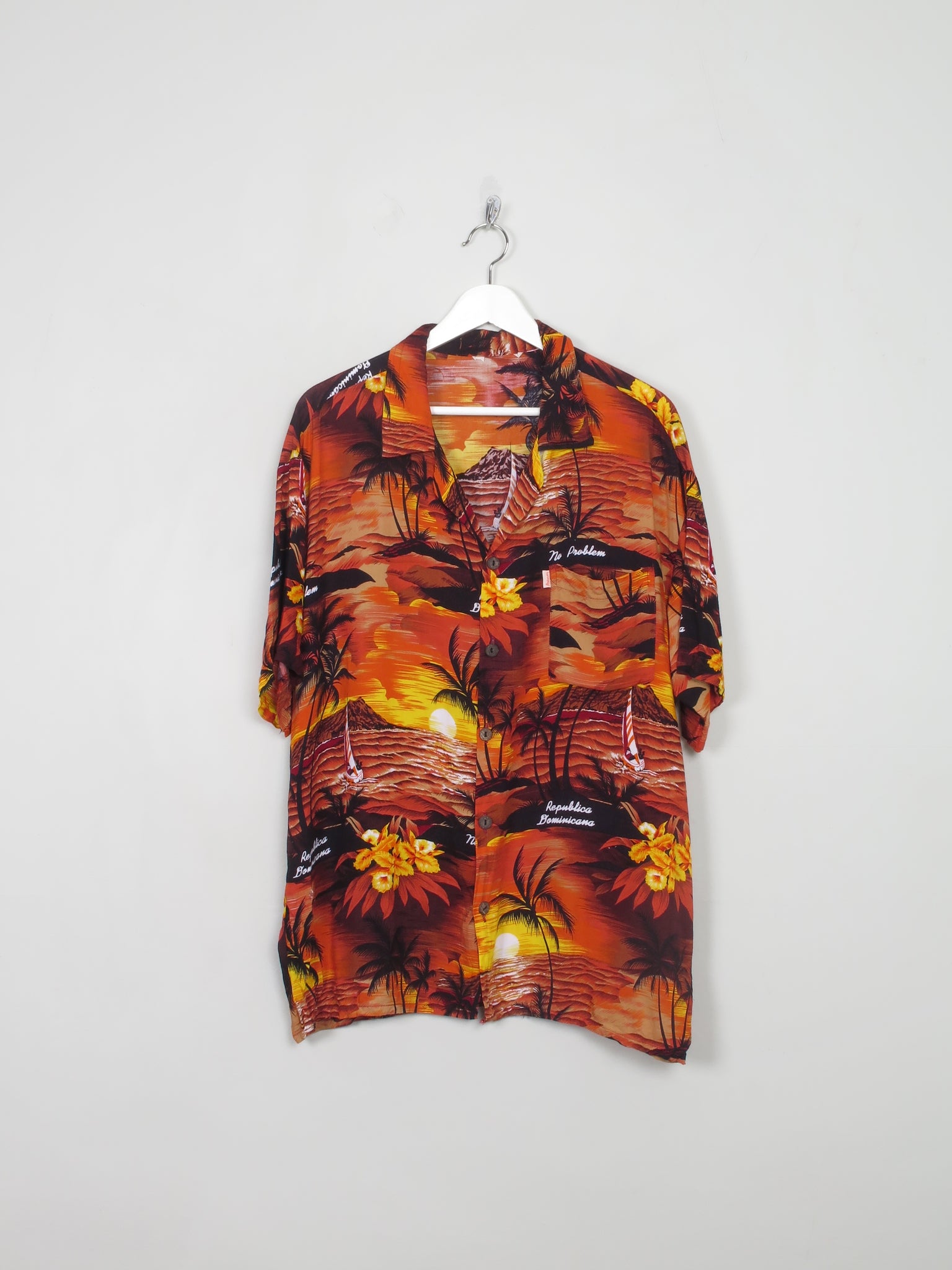 Men's Vintage Hawaiian Shirt L/XL - The Harlequin