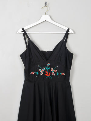 Vintage Black & Embroidered Dress S - The Harlequin