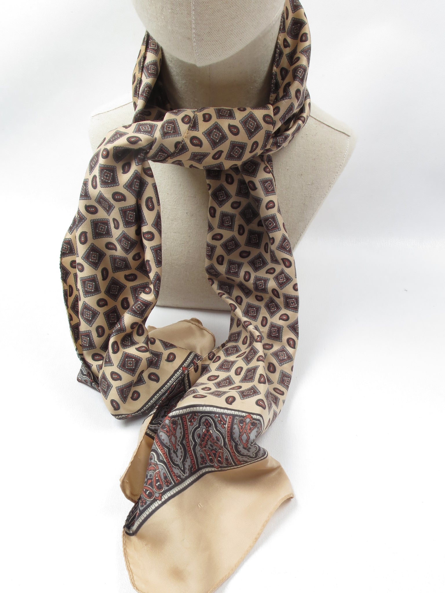 Men's Cream Printed Vintage Cravat  Scarf