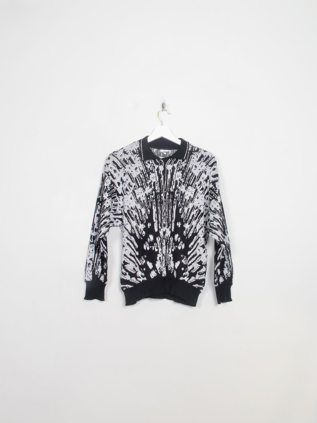 Women's Vintage Silver & Black Jumper S/M