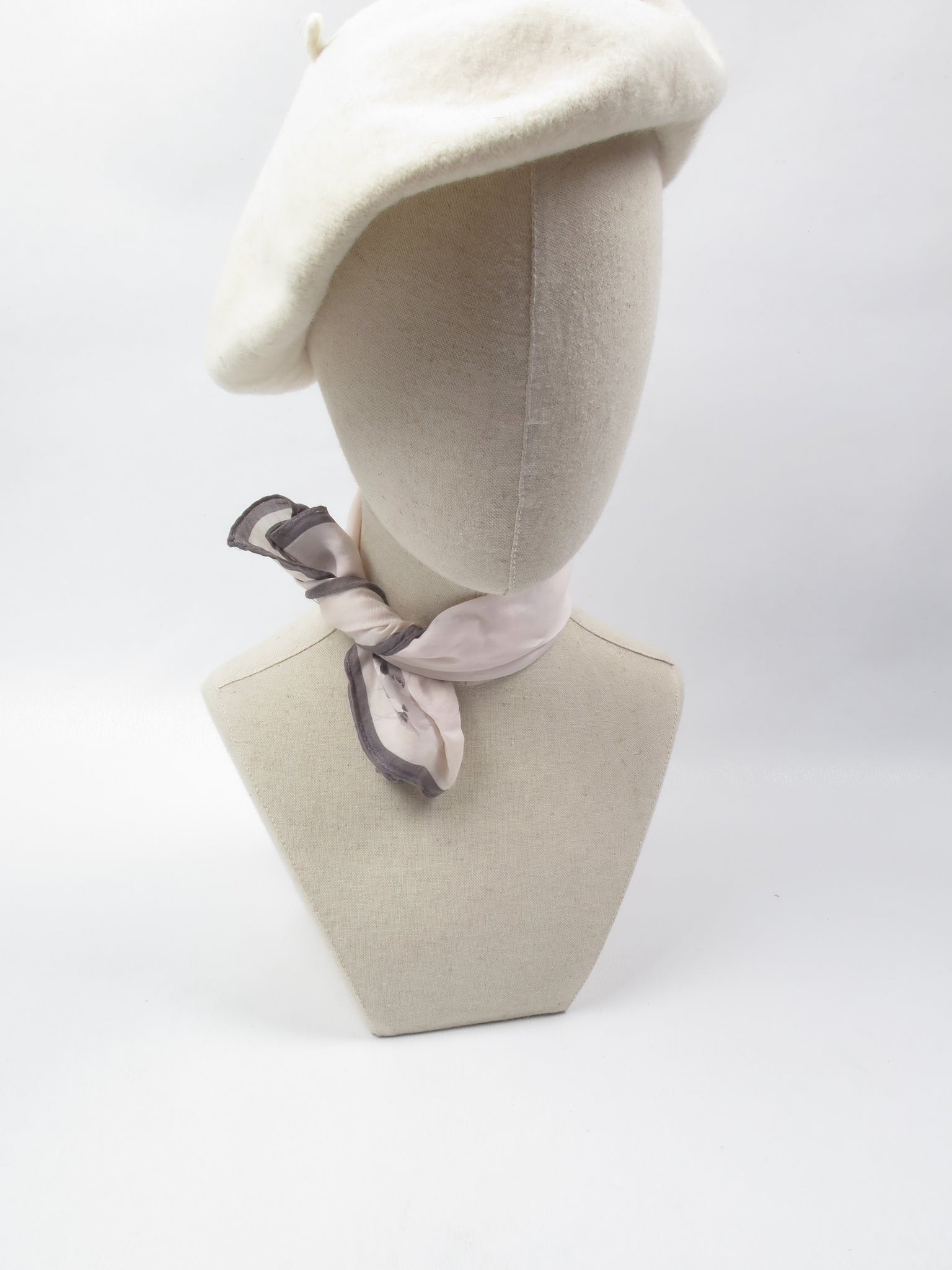 Vintage Wool Cream Beret S
