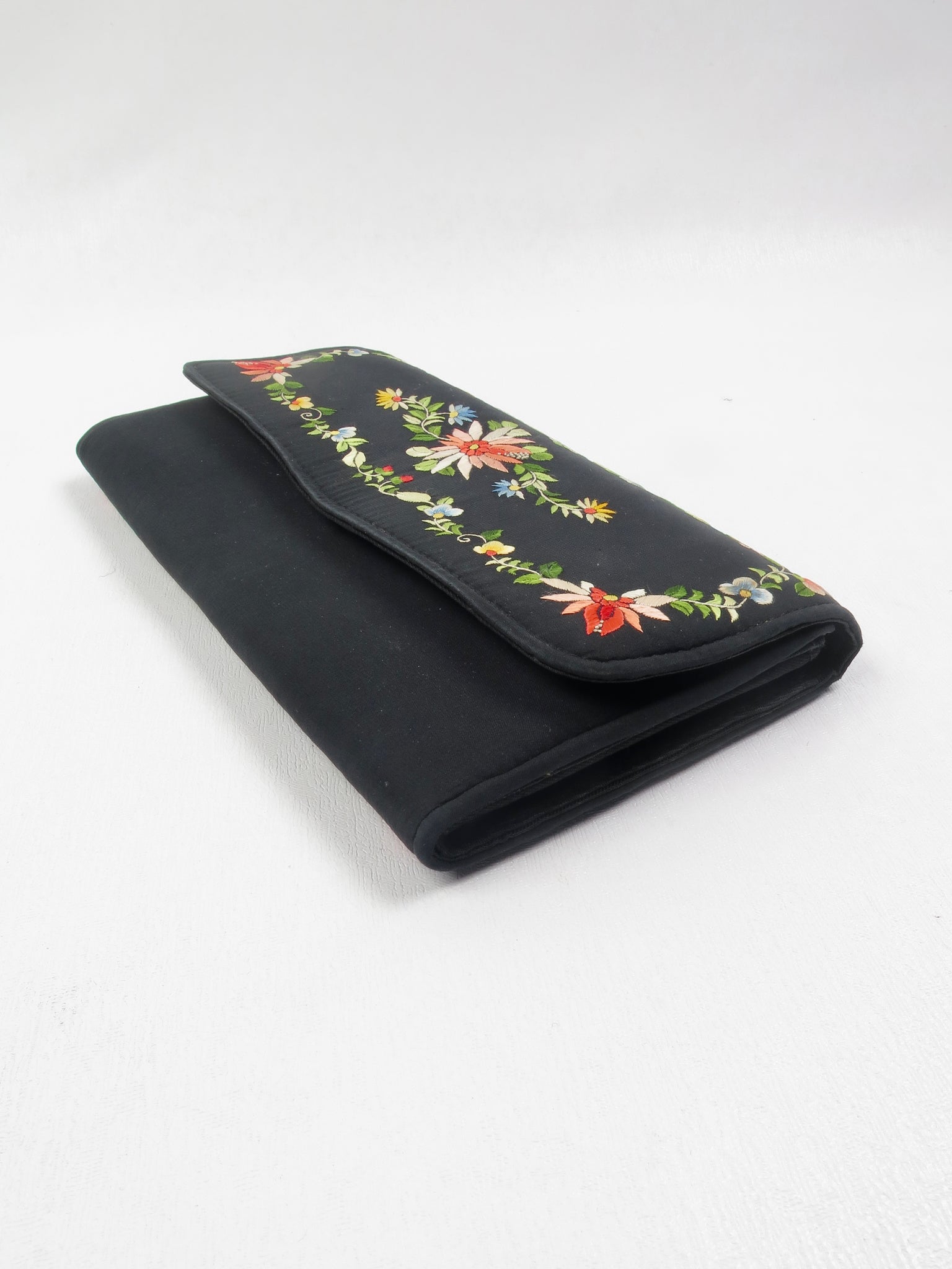Vintage Black Silk Embroidered Clutch Bag