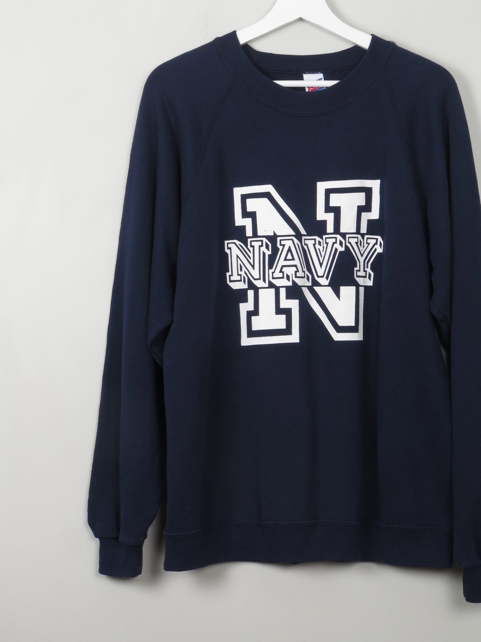 Men's Vintage Navy Sweatshirt L - The Harlequin