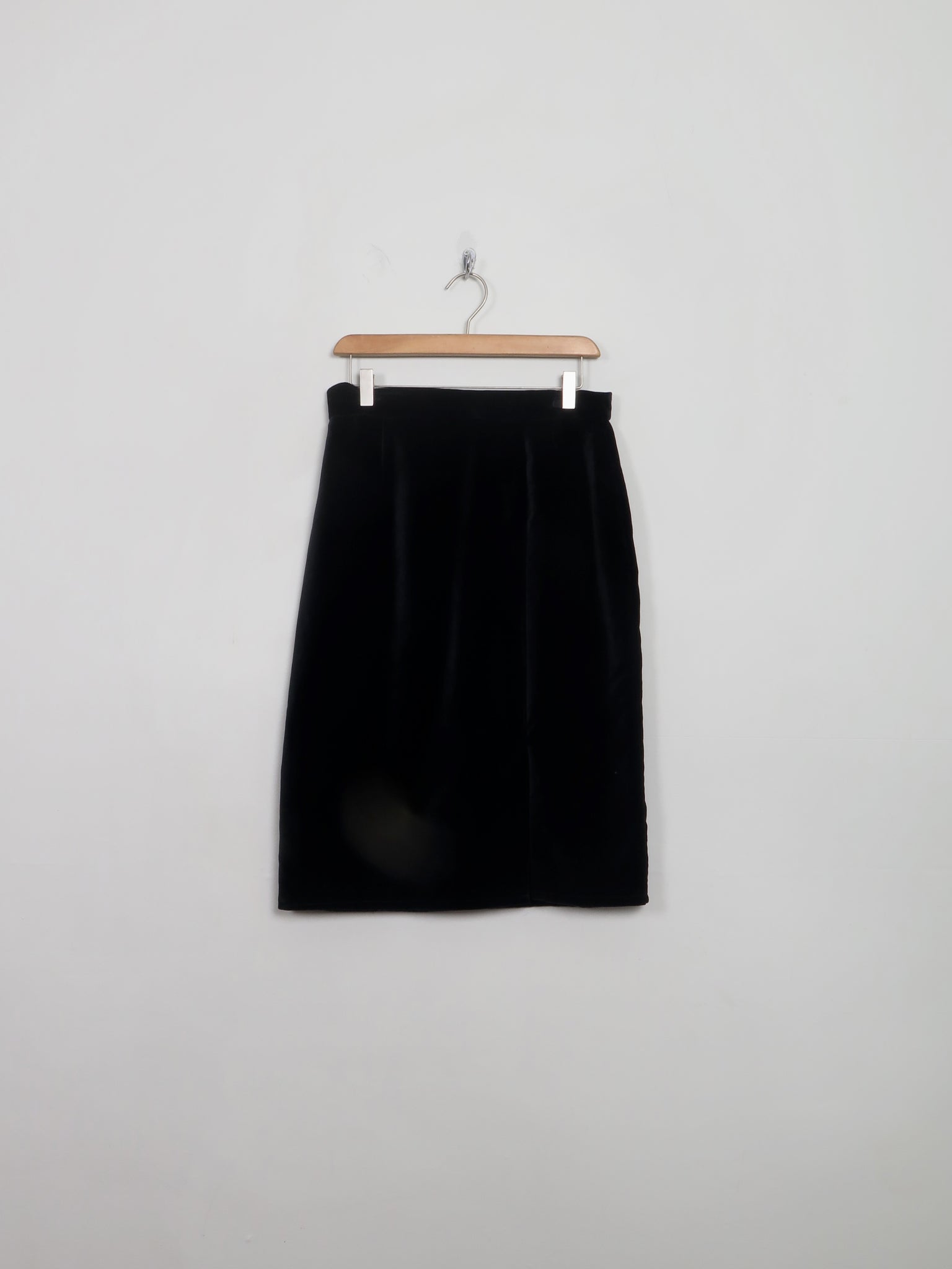 Vintage Black Velvet Pencil Skirt 30"W S/M - The Harlequin