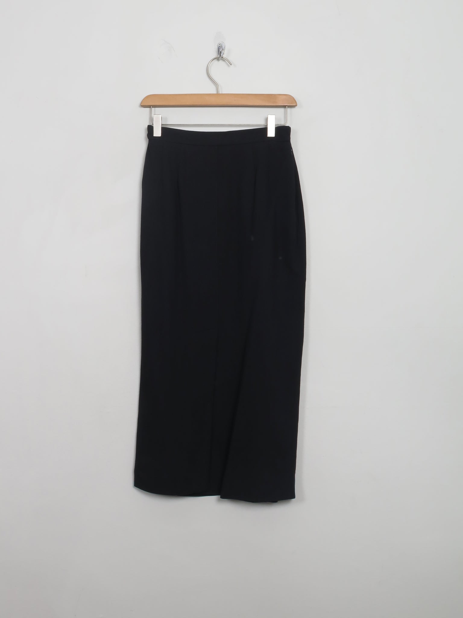 Women's Vintage Black Aquascutum Pencil Skirt 26" XS - The Harlequin