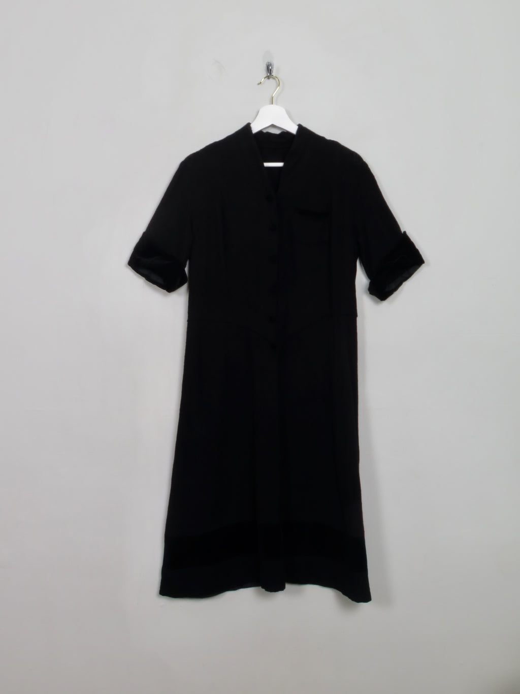 Vintage Black 1940s/50s Wool Dress With Velvet Trims S