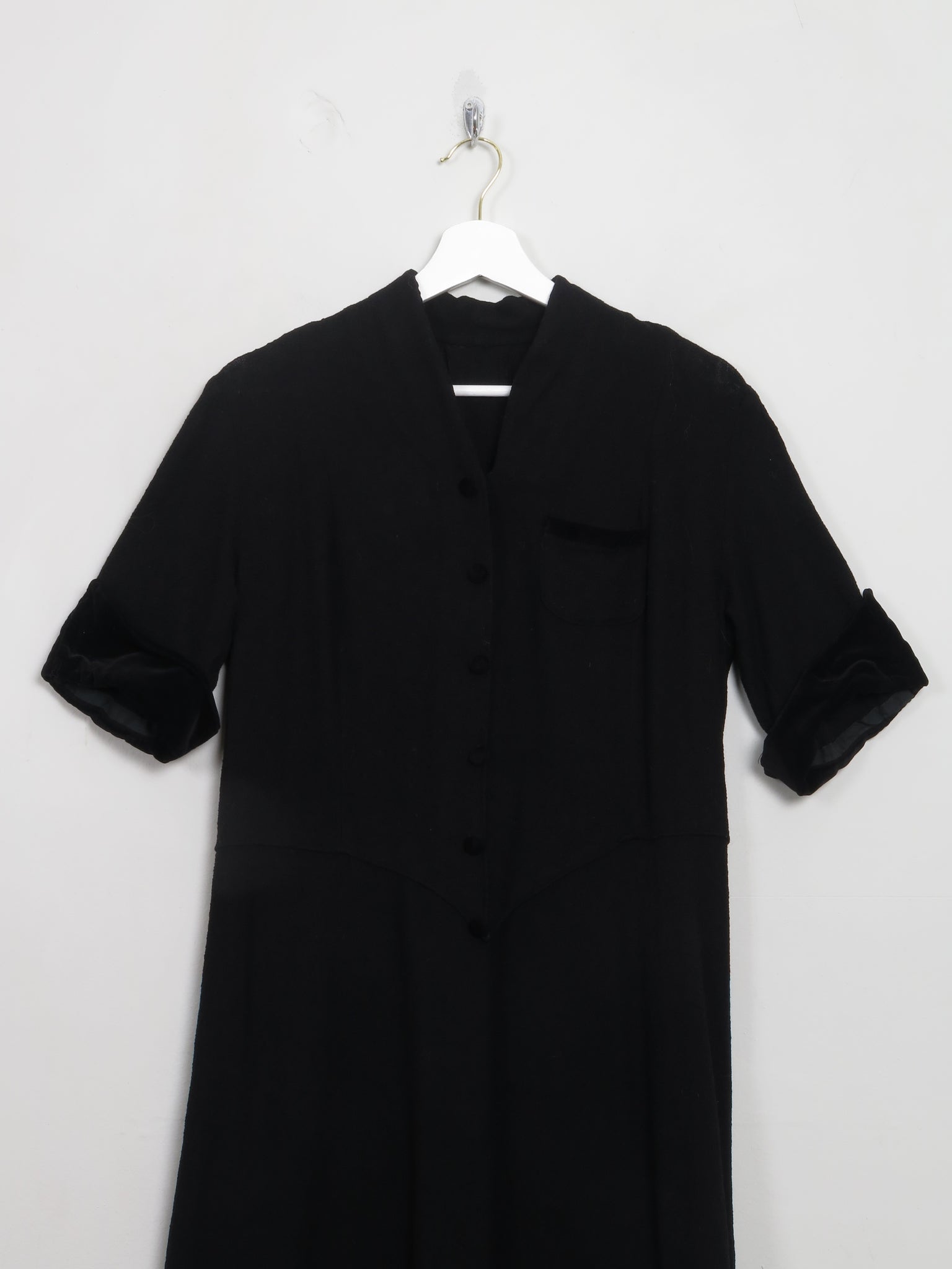 Vintage Black 1940s/50s Wool Dress With Velvet Trims S