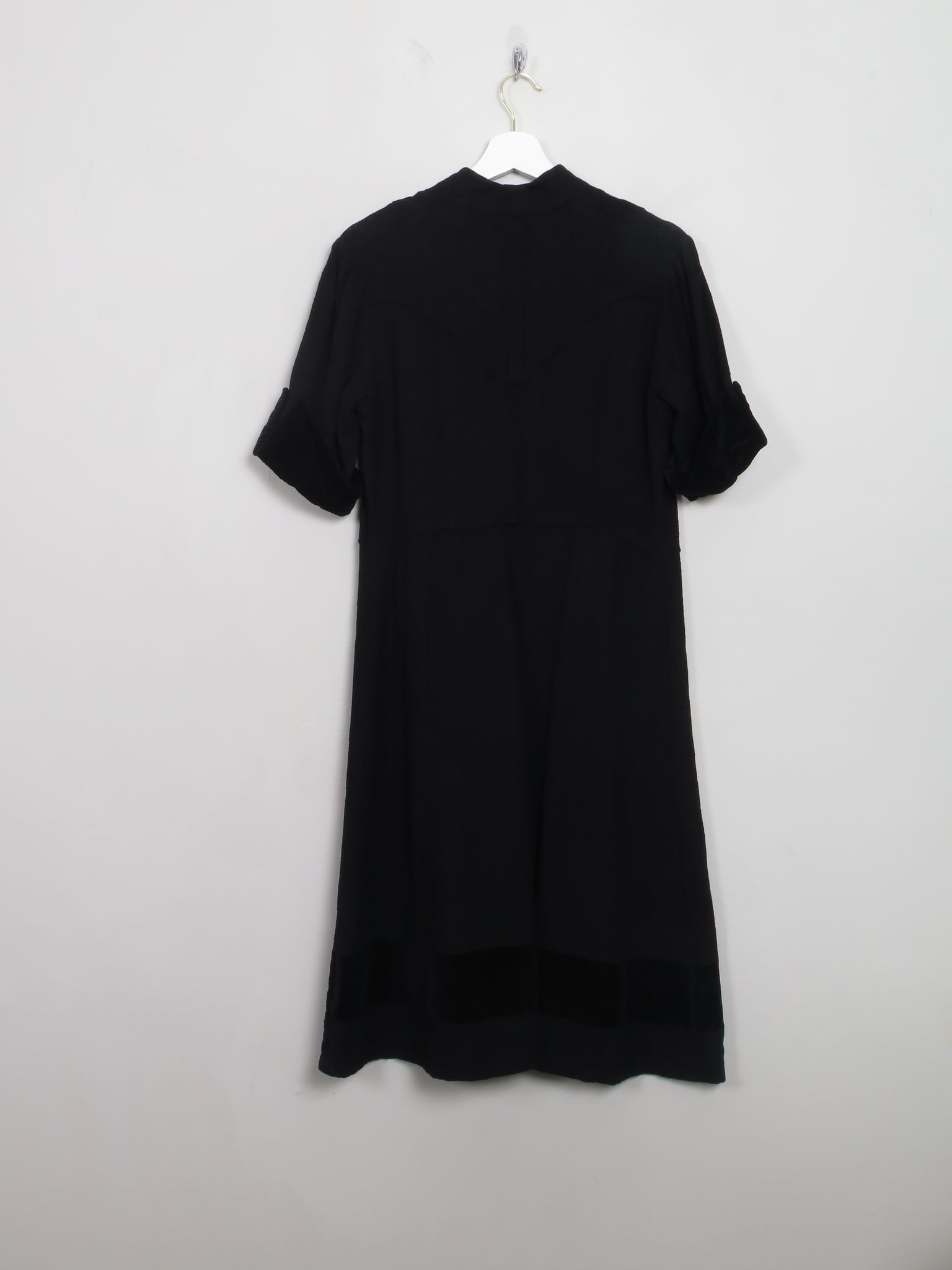 Vintage Black 1940s/50s Wool Dress With Velvet Trims S