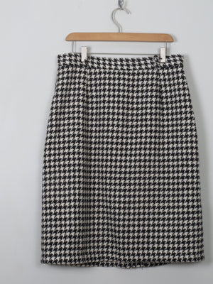 Vintage Black & White Herringbone Pencil Skirt 32" W - The Harlequin