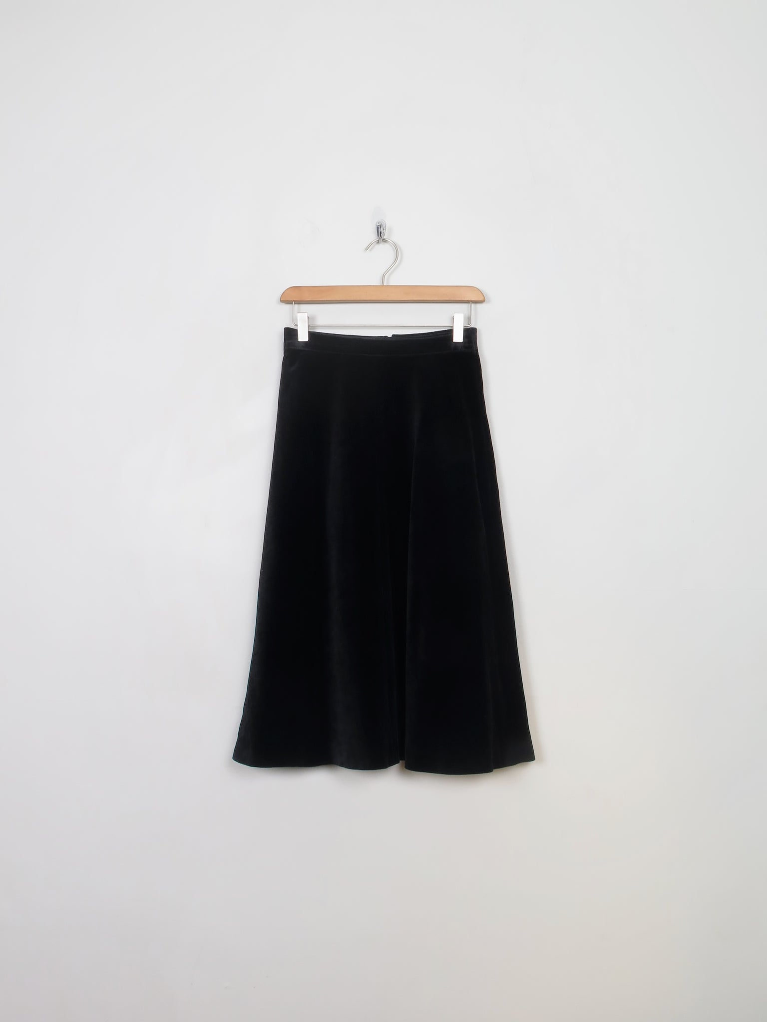 Vintage Black Velvet Knee Length Skirt 25"W