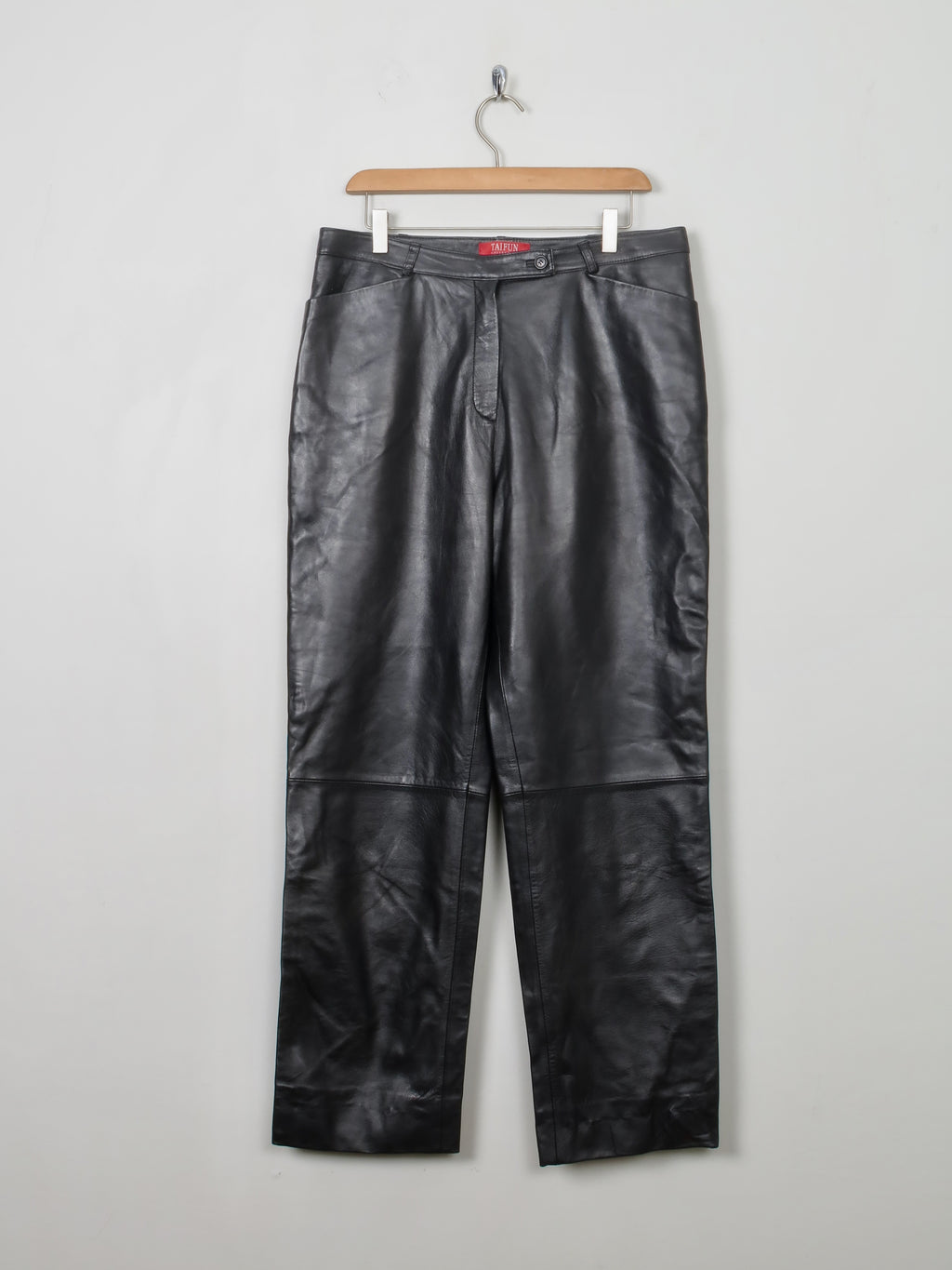 Women's Vintage Black Leather Trousers 33" W 30"L - The Harlequin